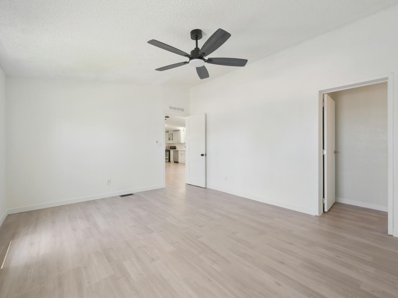 435 32 Road Property Photo 16
