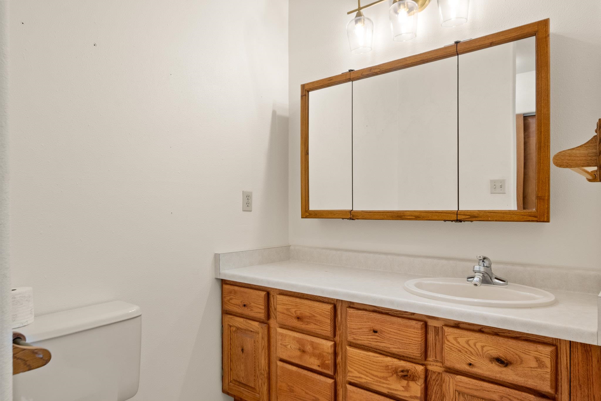 2890 C 1/2 Road Property Photo 18