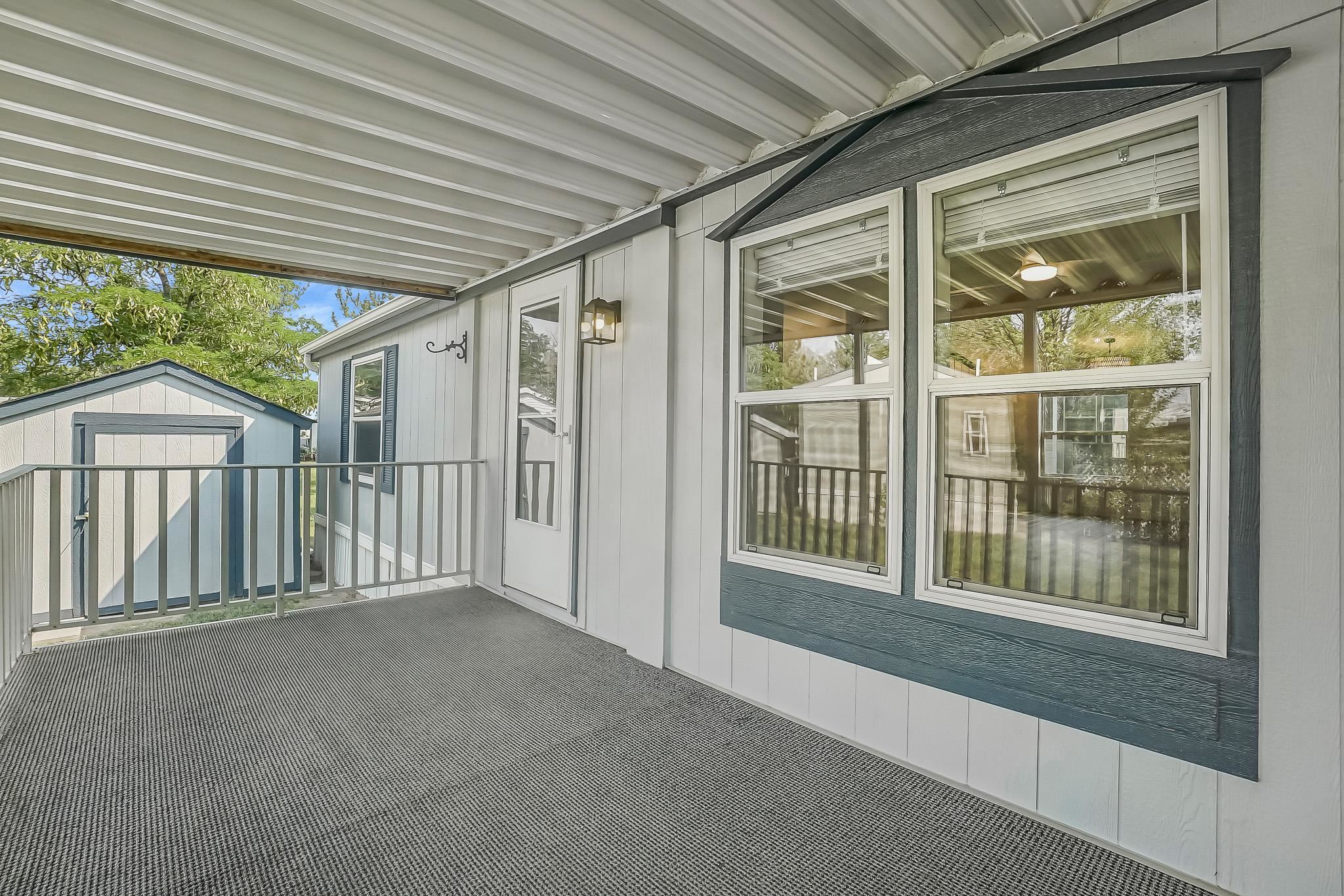 435 32 Road Property Photo 2