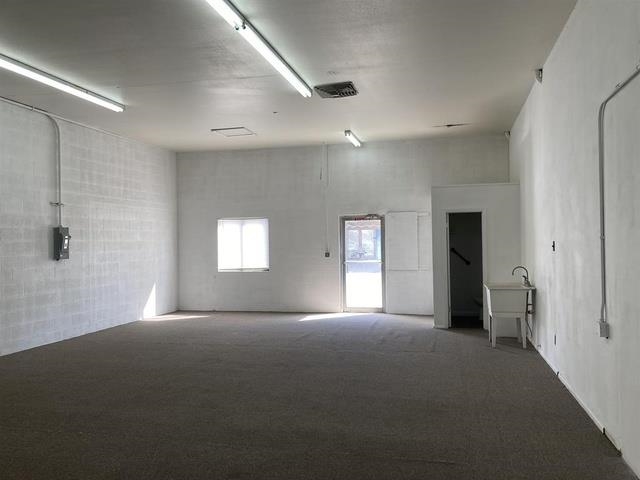2940 I-70 Business Loop Property Photo 13