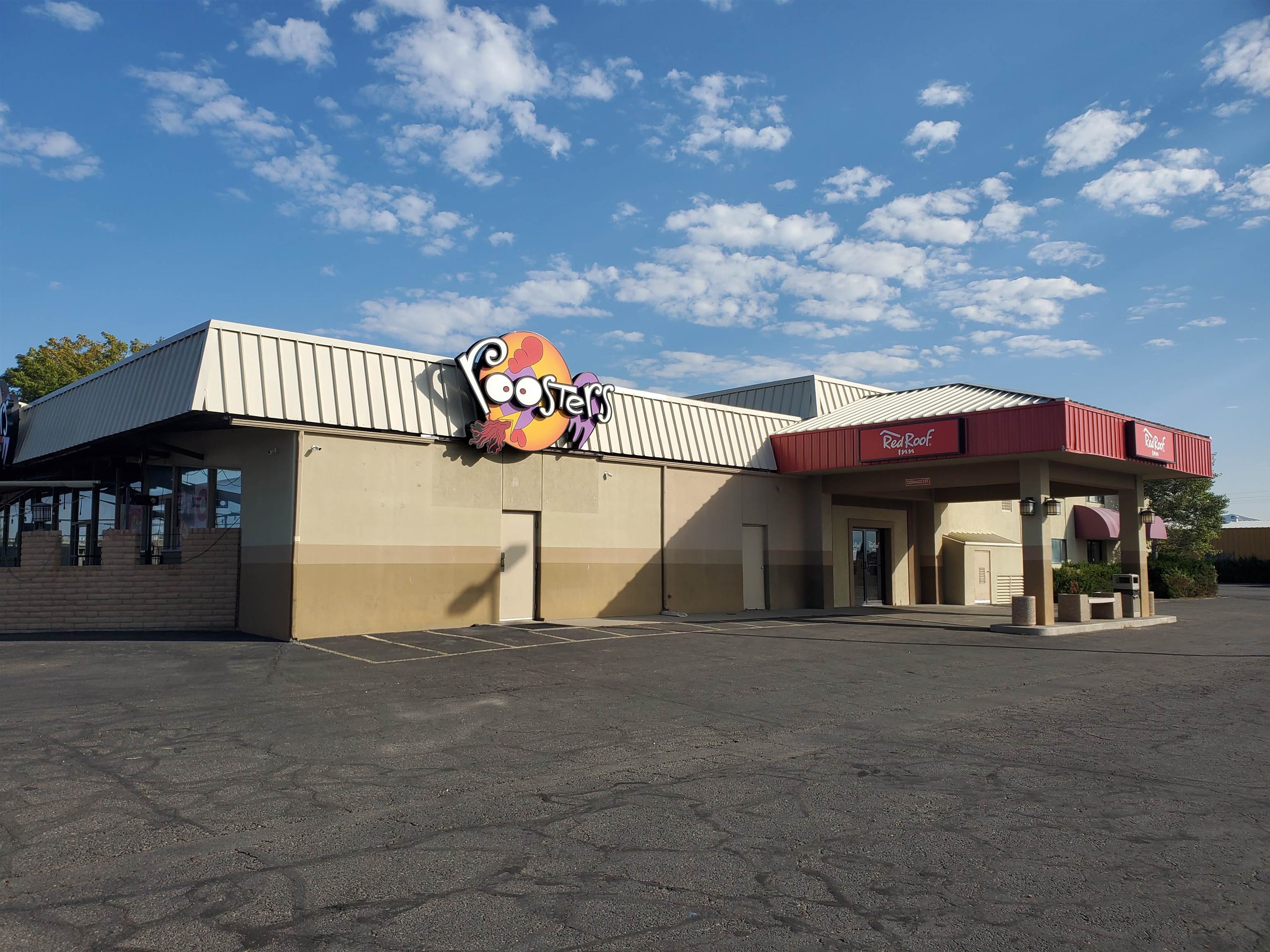 2210 Highway 6&50 Property Photo 13