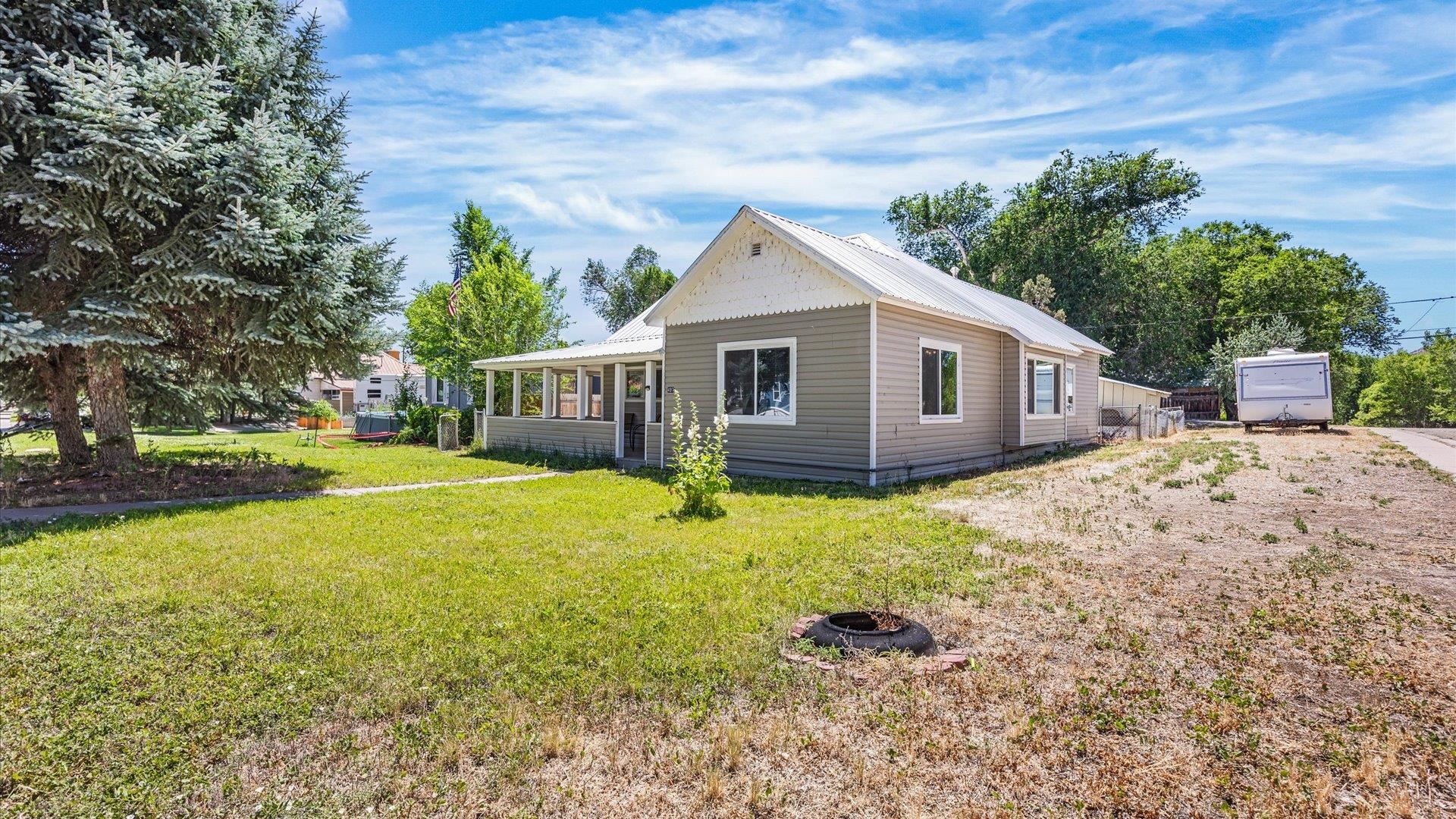 497 Greig Avenue Property Photo 25