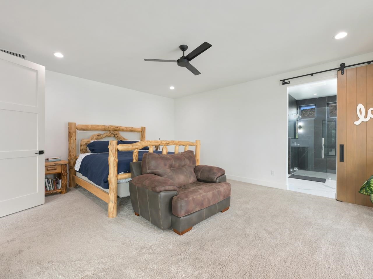 1843 Broadway Property Photo 16