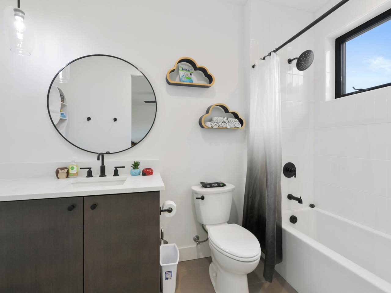 1843 Broadway Property Photo 23