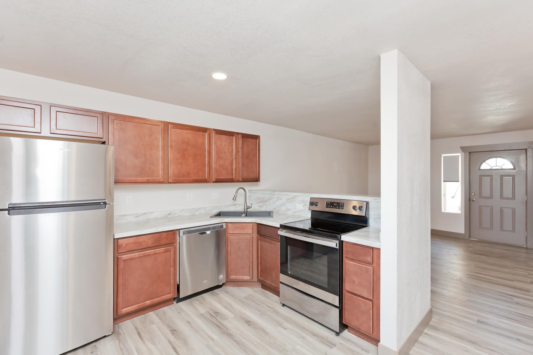 109 Anna Court Property Photo 8