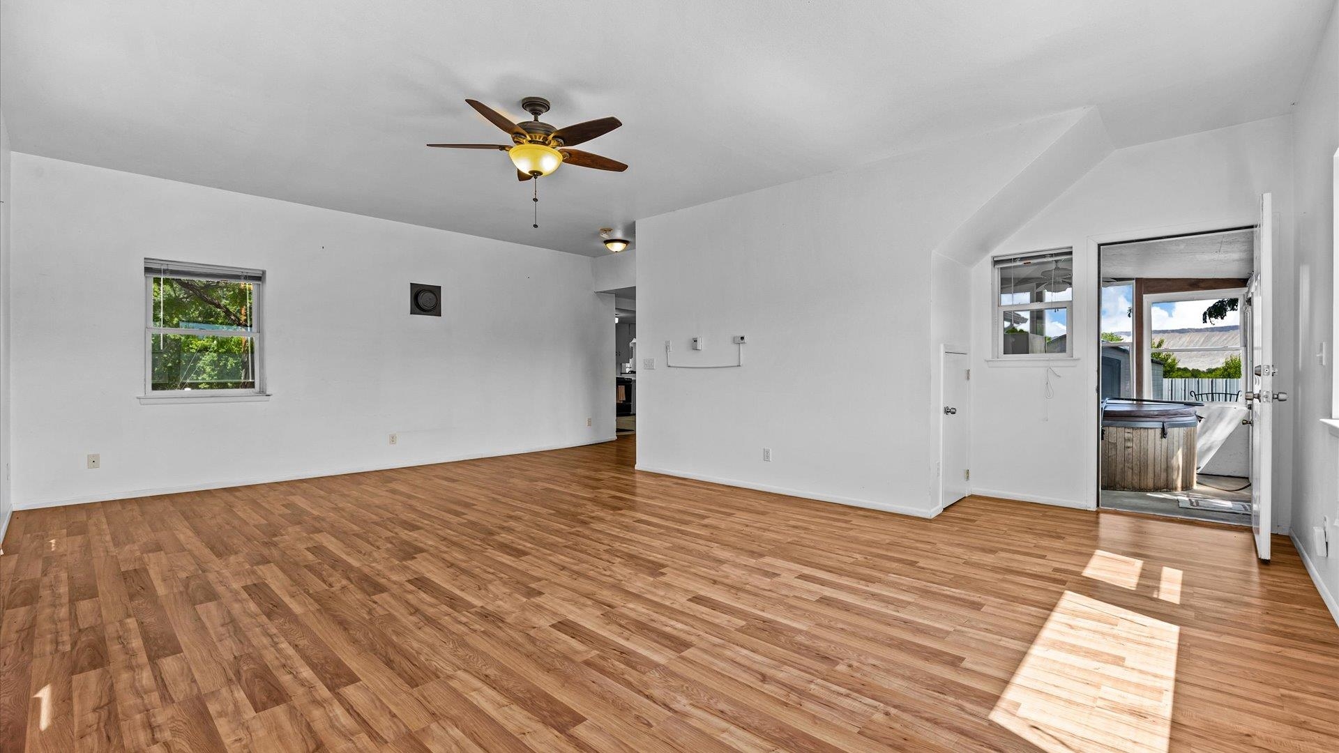 3412 C 1/2 Road Property Photo 16