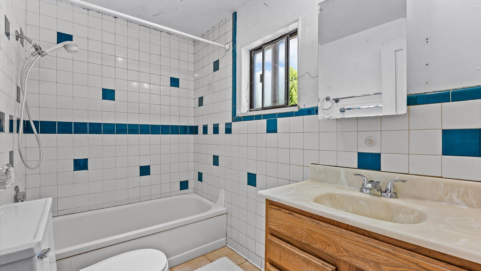 3412 C 1/2 Road Property Photo 22