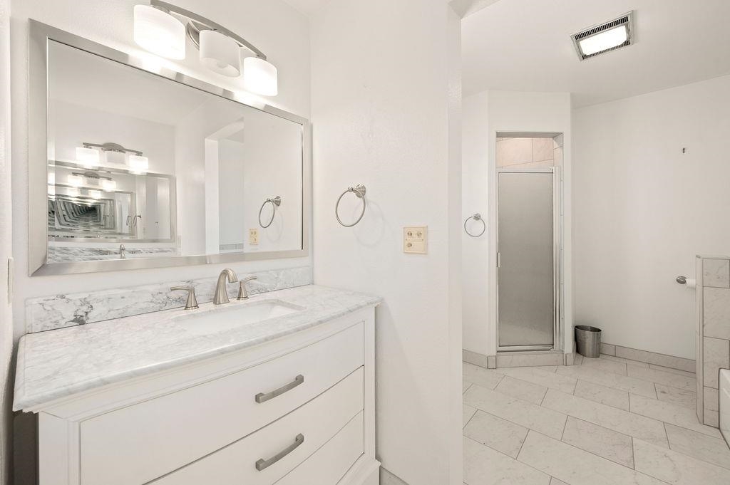 2387 Broadway Property Photo 12