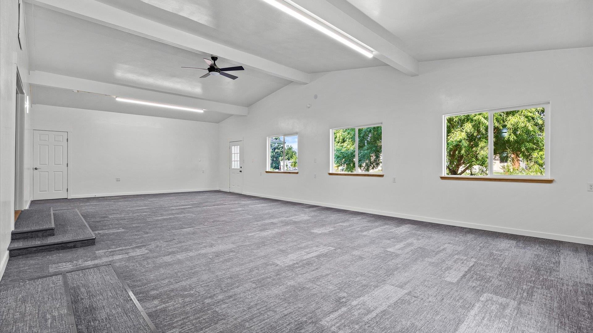 445 N Mulberry Street Property Photo 16