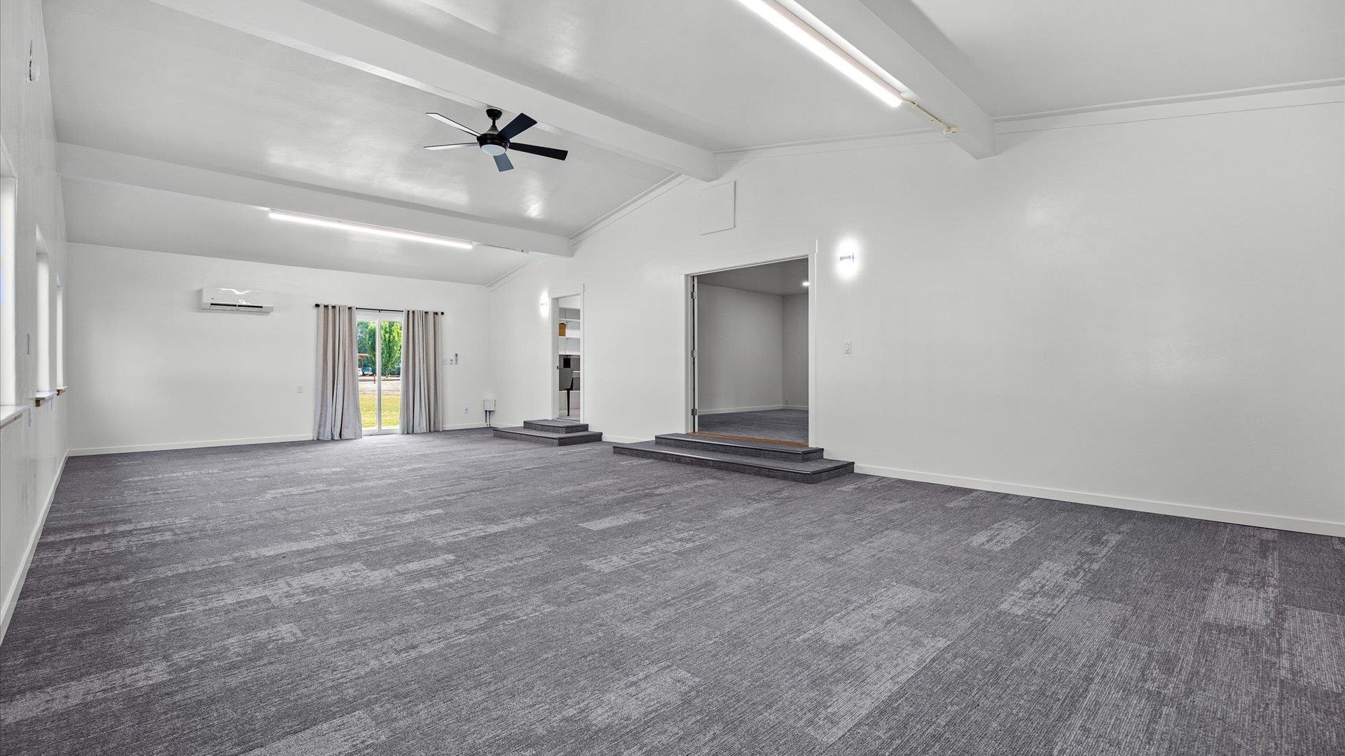 445 N Mulberry Street Property Photo 17