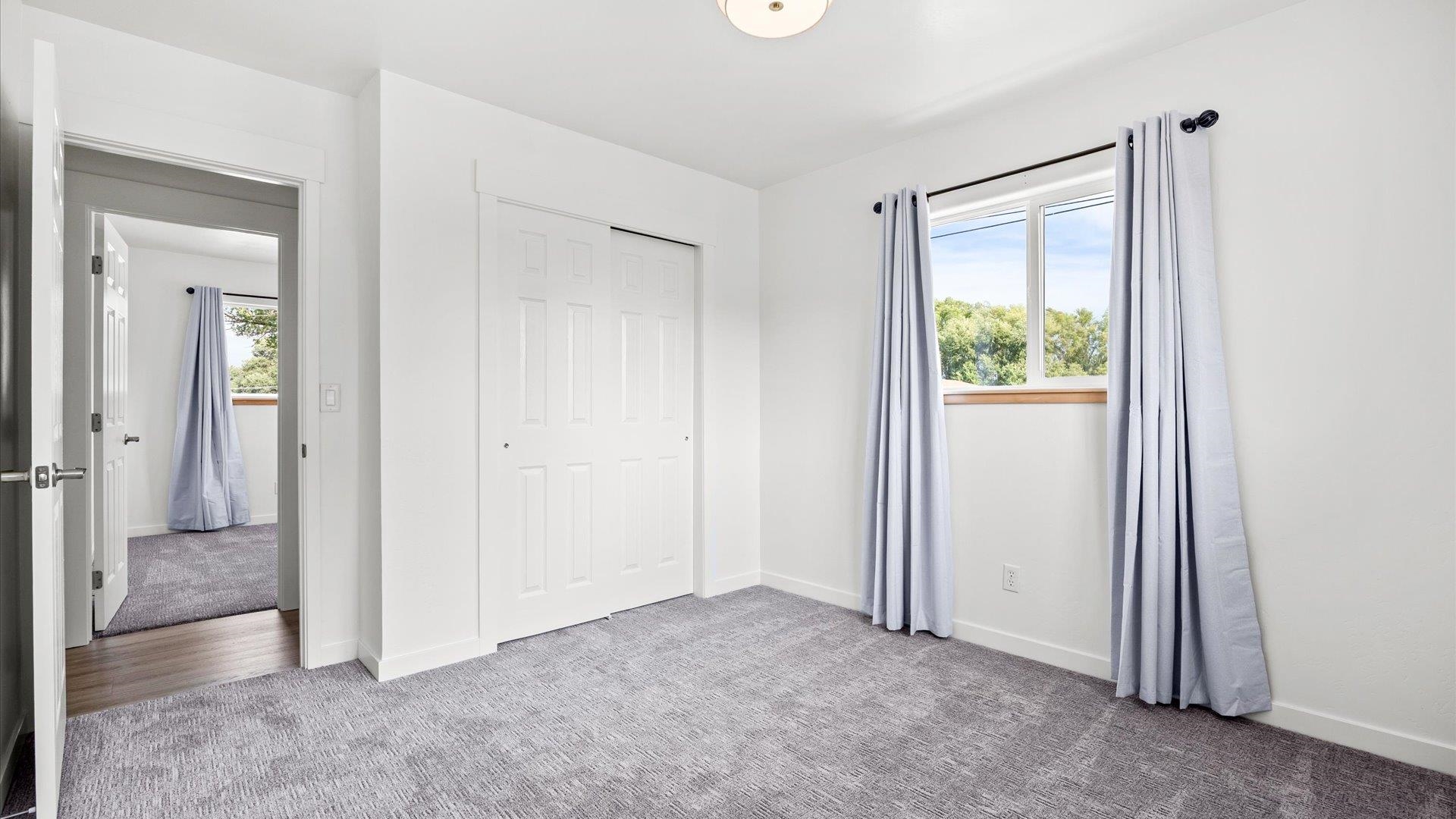 445 N Mulberry Street Property Photo 21