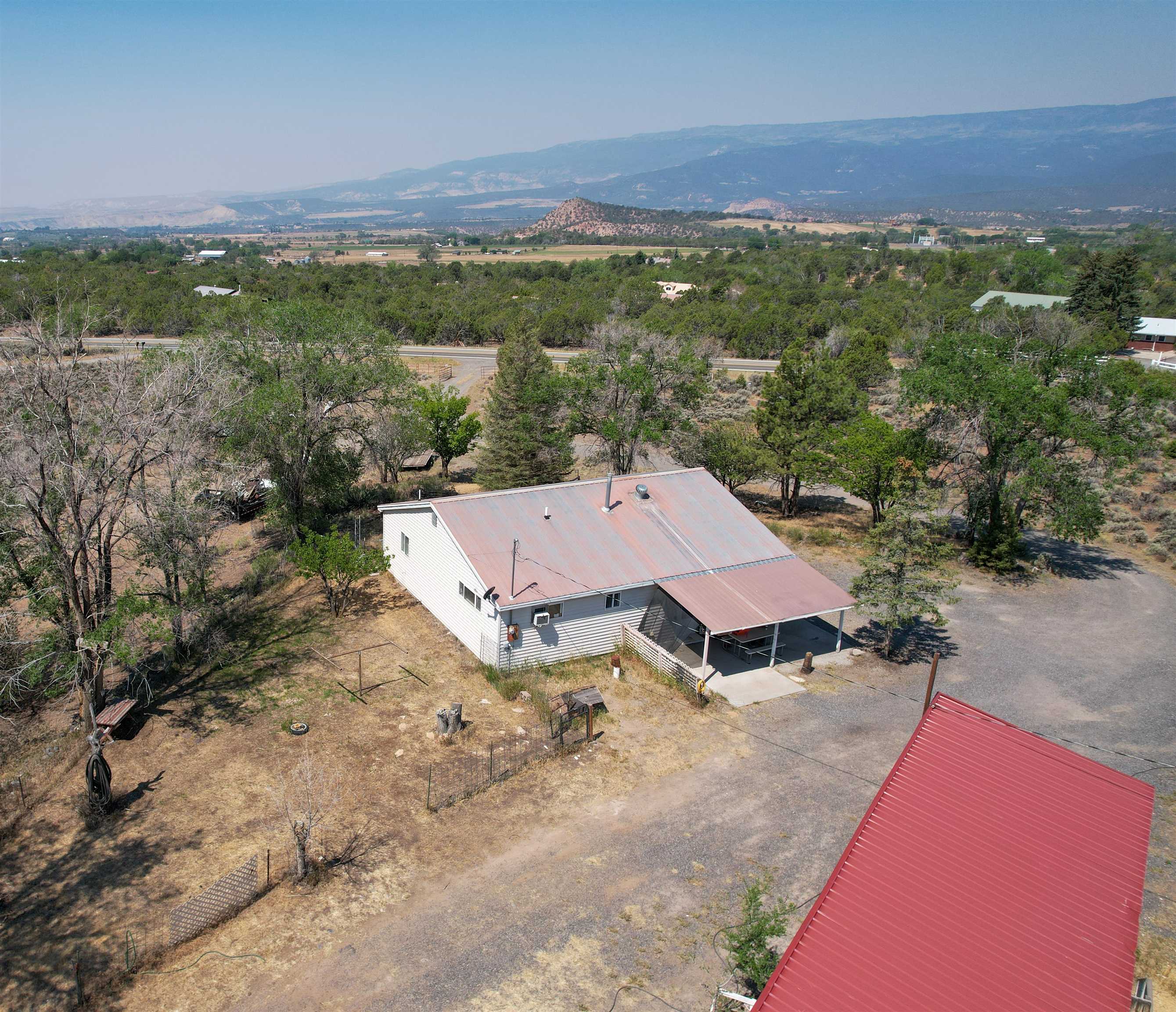 18878 Highway 65 Property Photo 5