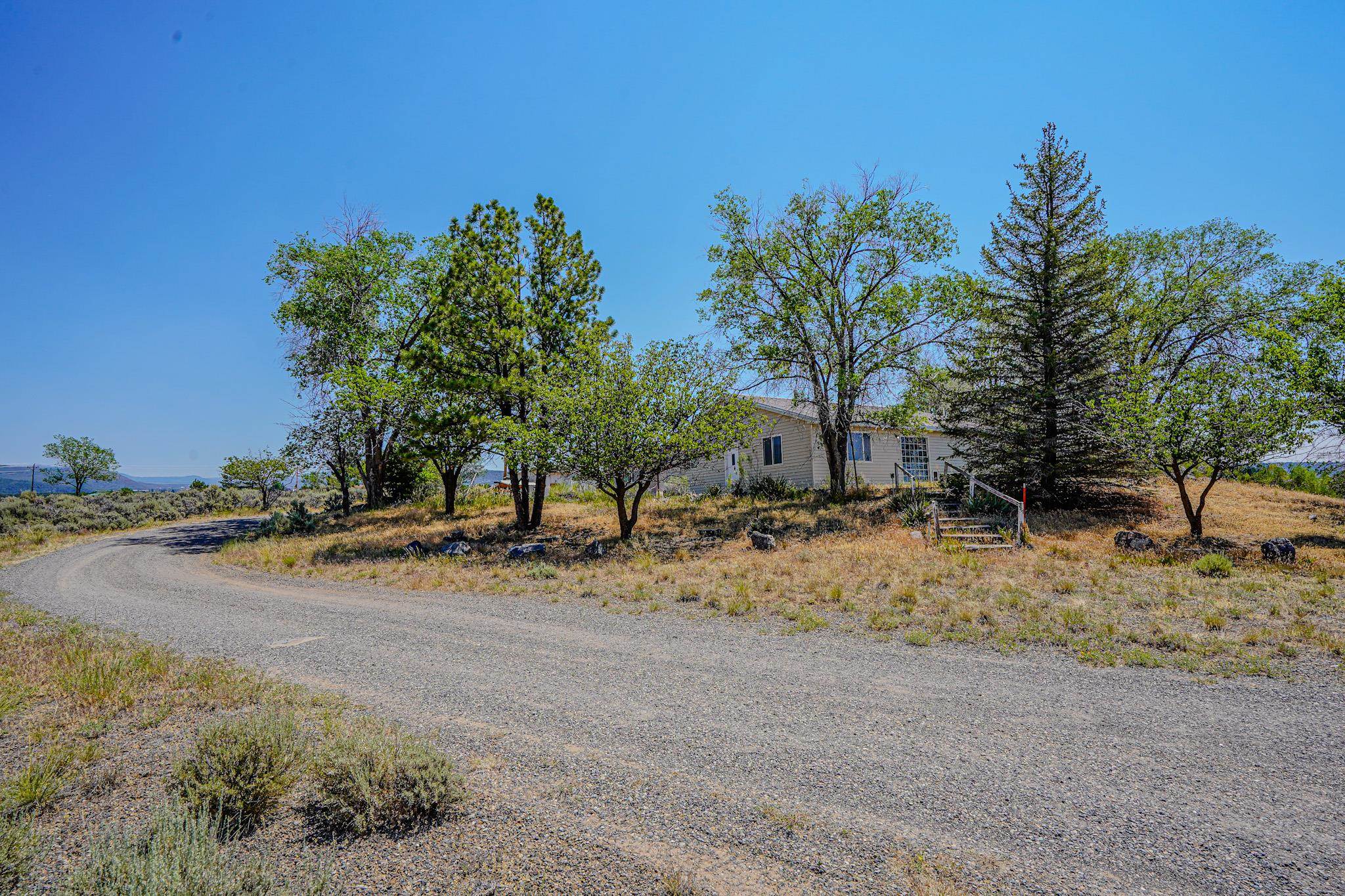 18878 Highway 65 Property Photo 6