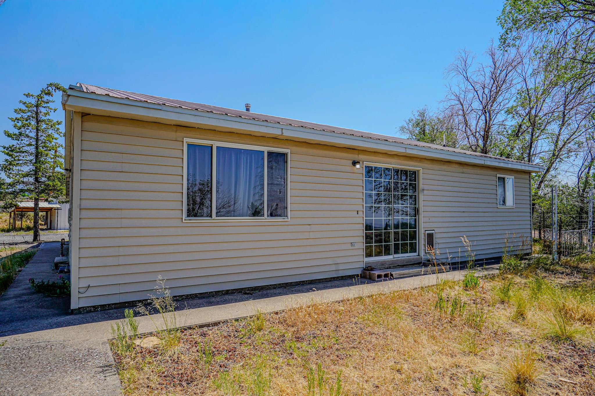 18878 Highway 65 Property Photo 23