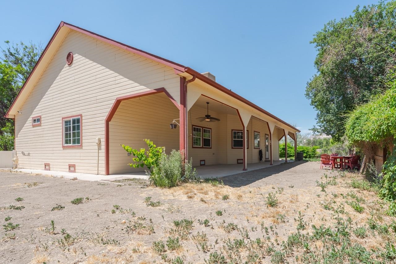 3228 F 1/4 Road Property Photo 22