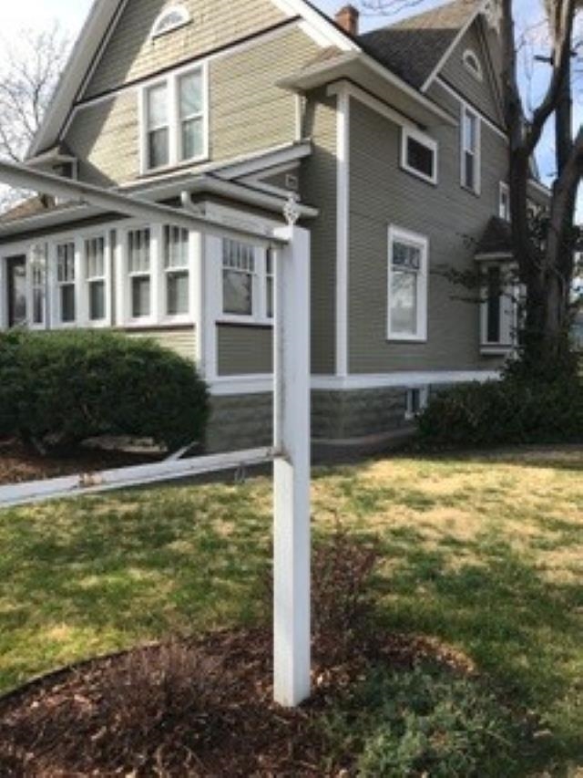 858 Grand Avenue Property Photo 10