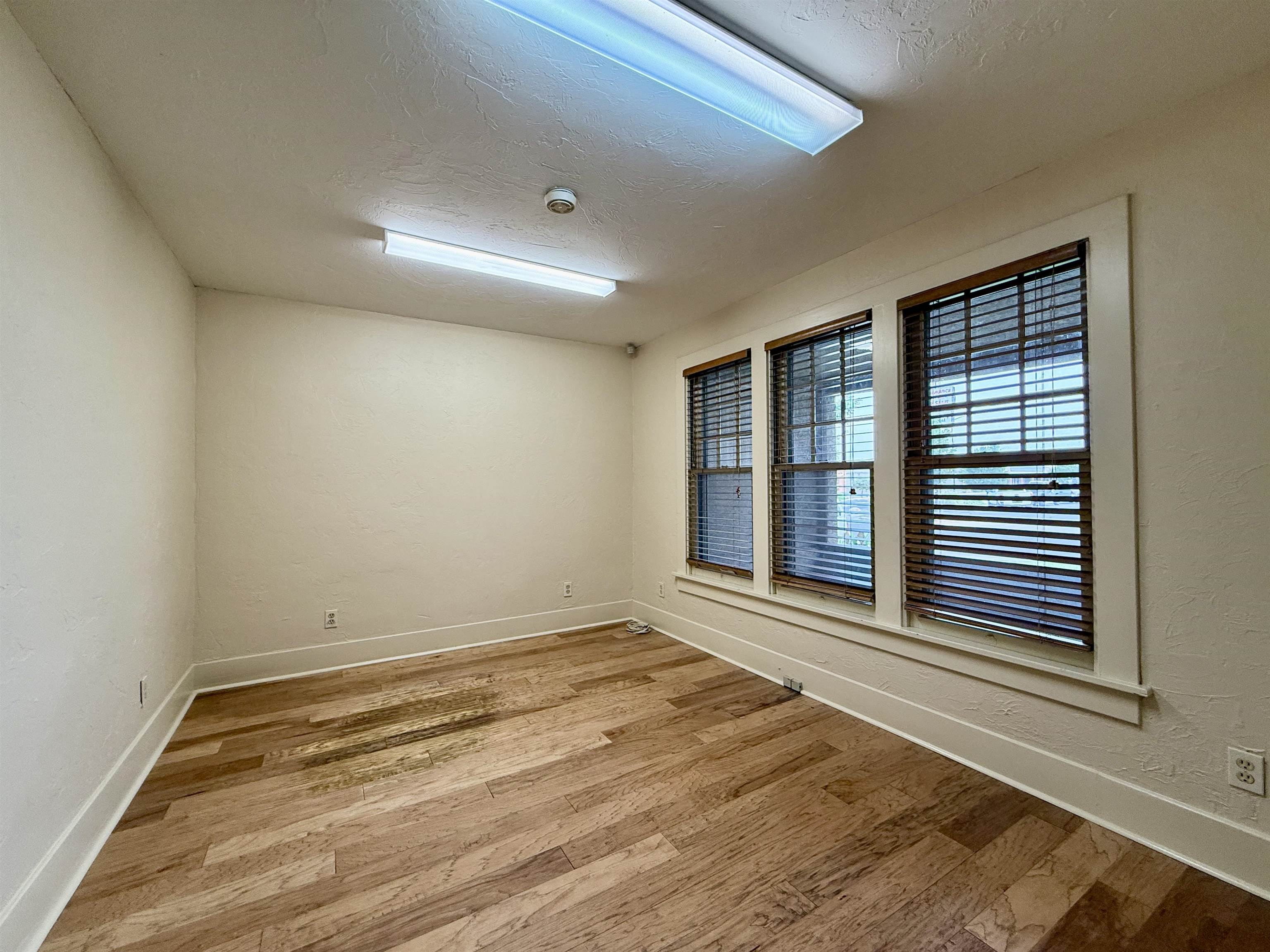 111 Chipeta Avenue Property Photo 6