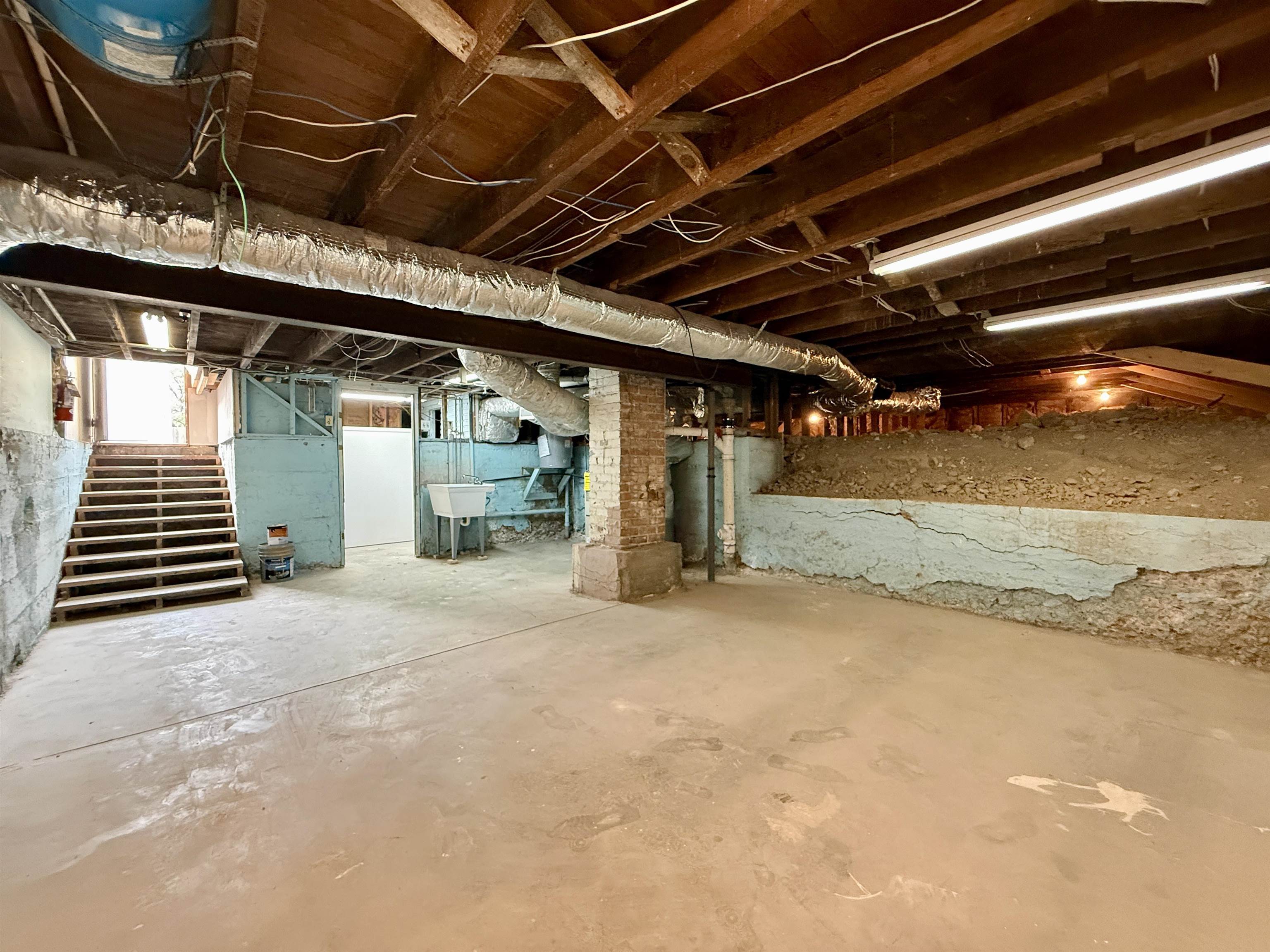 111 Chipeta Avenue Property Photo 29