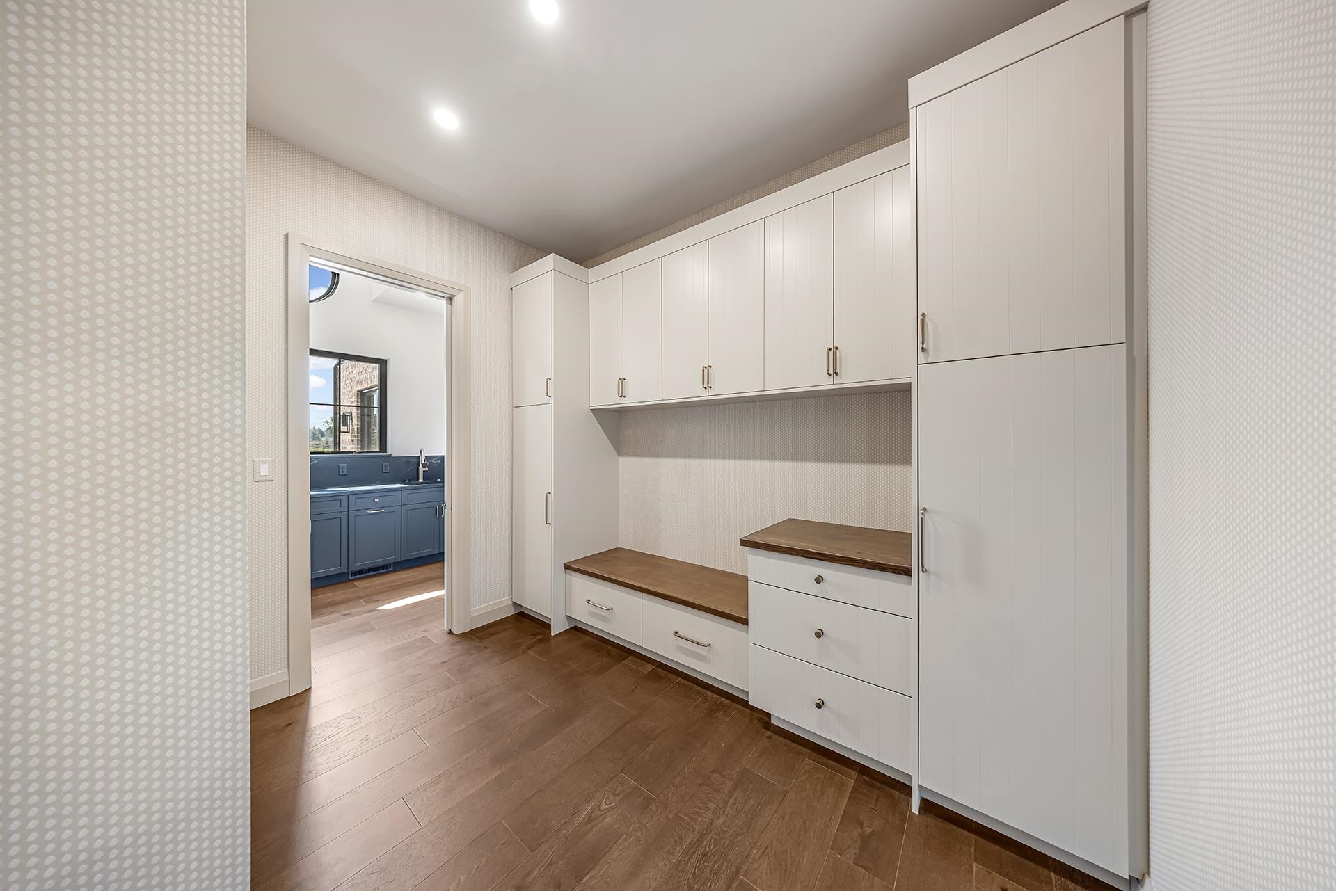 657 Ellen Drive Property Photo 18