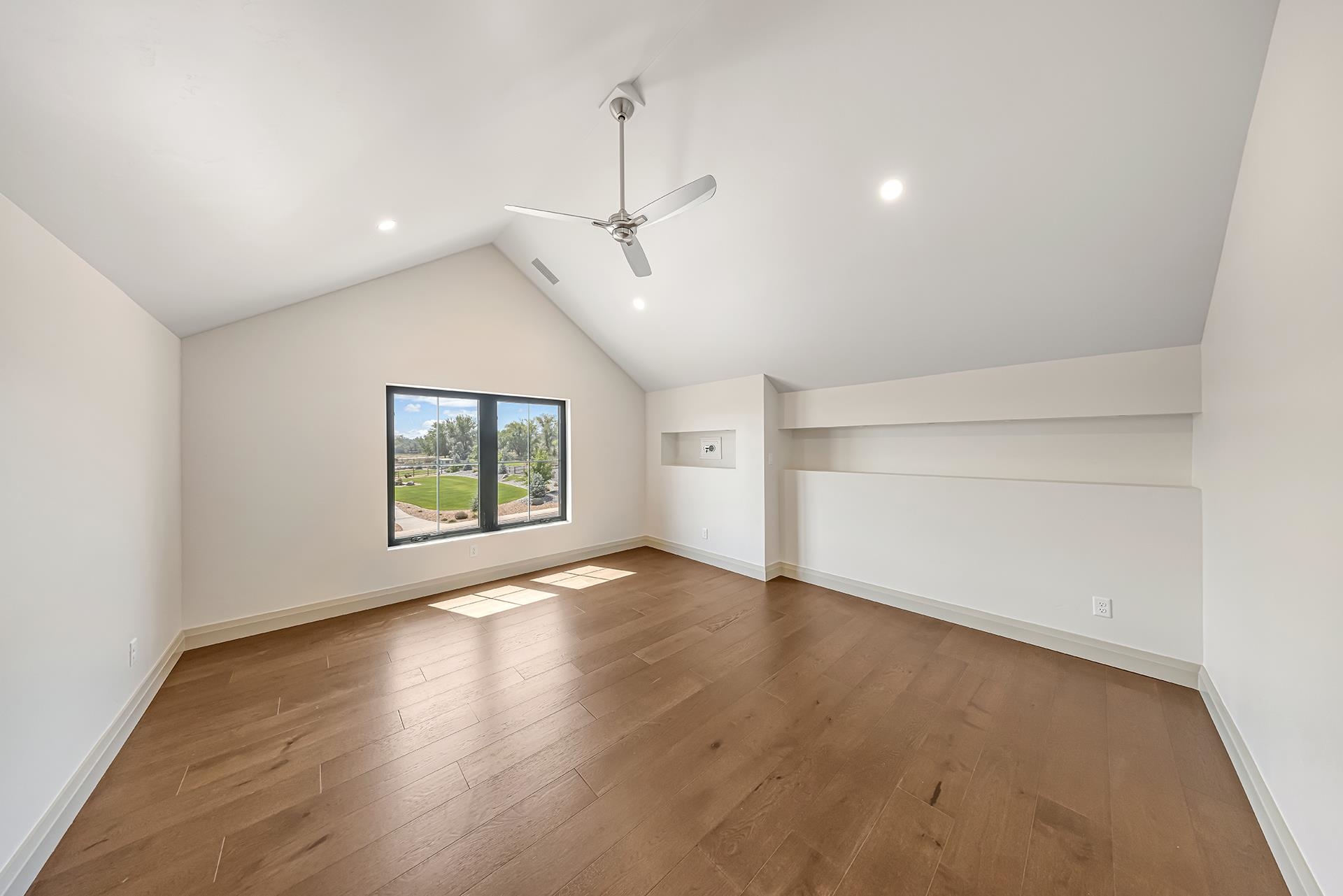 657 Ellen Drive Property Photo 21