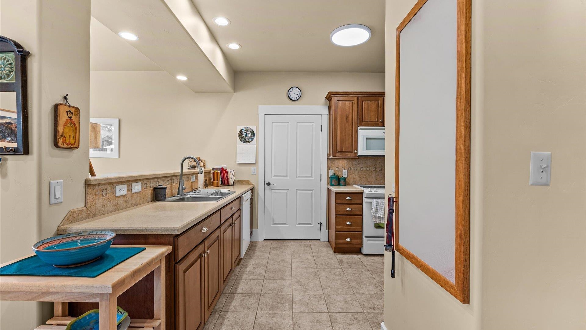 1119 Daisy Lane Property Photo 15