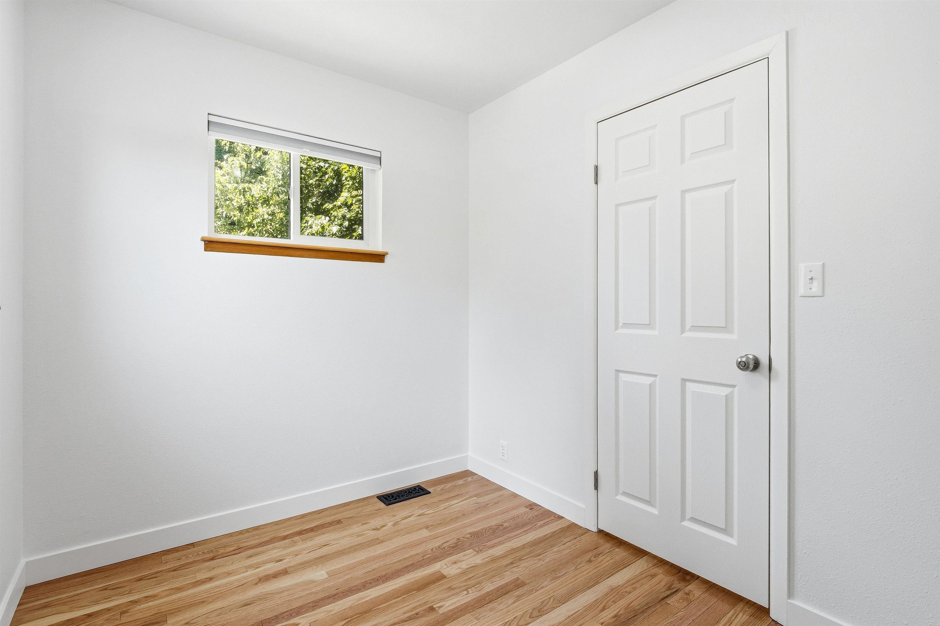 414 2nd Street Property Photo 31