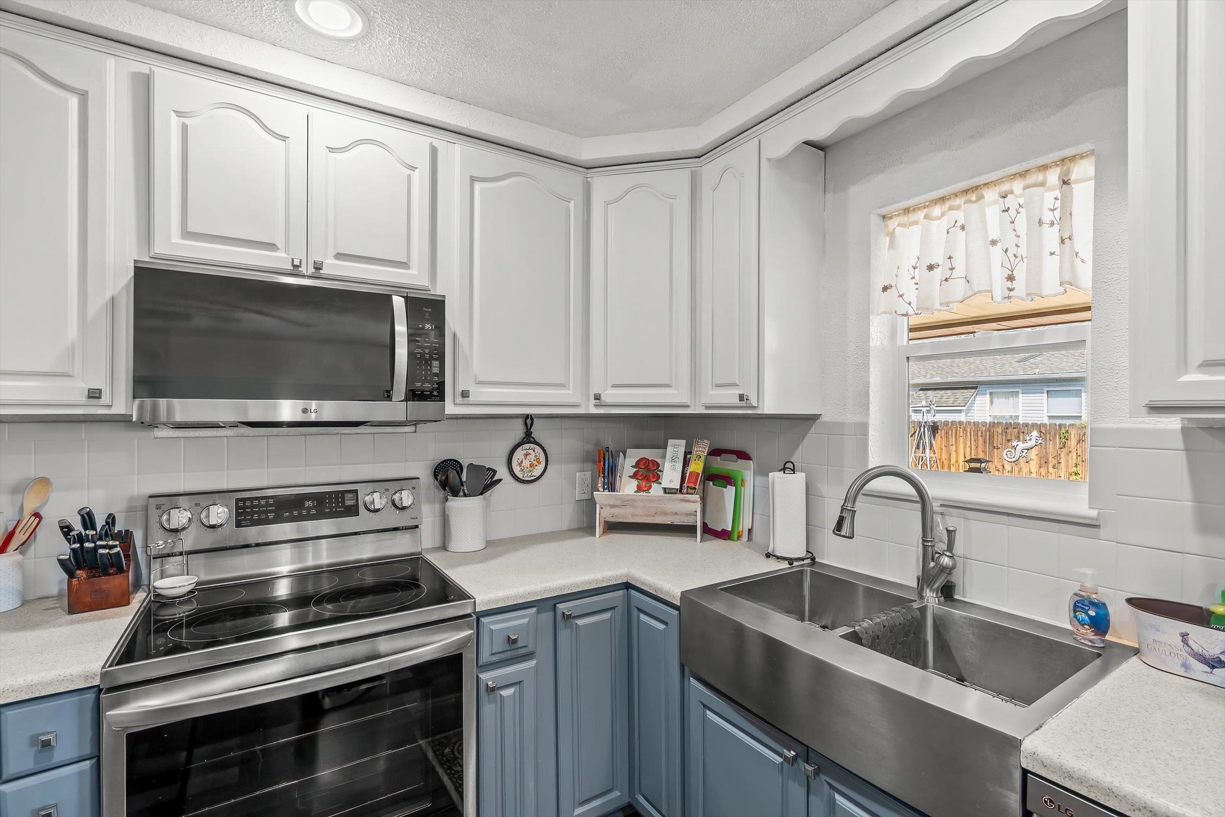 608 1/2 Wagon Way Property Photo 12