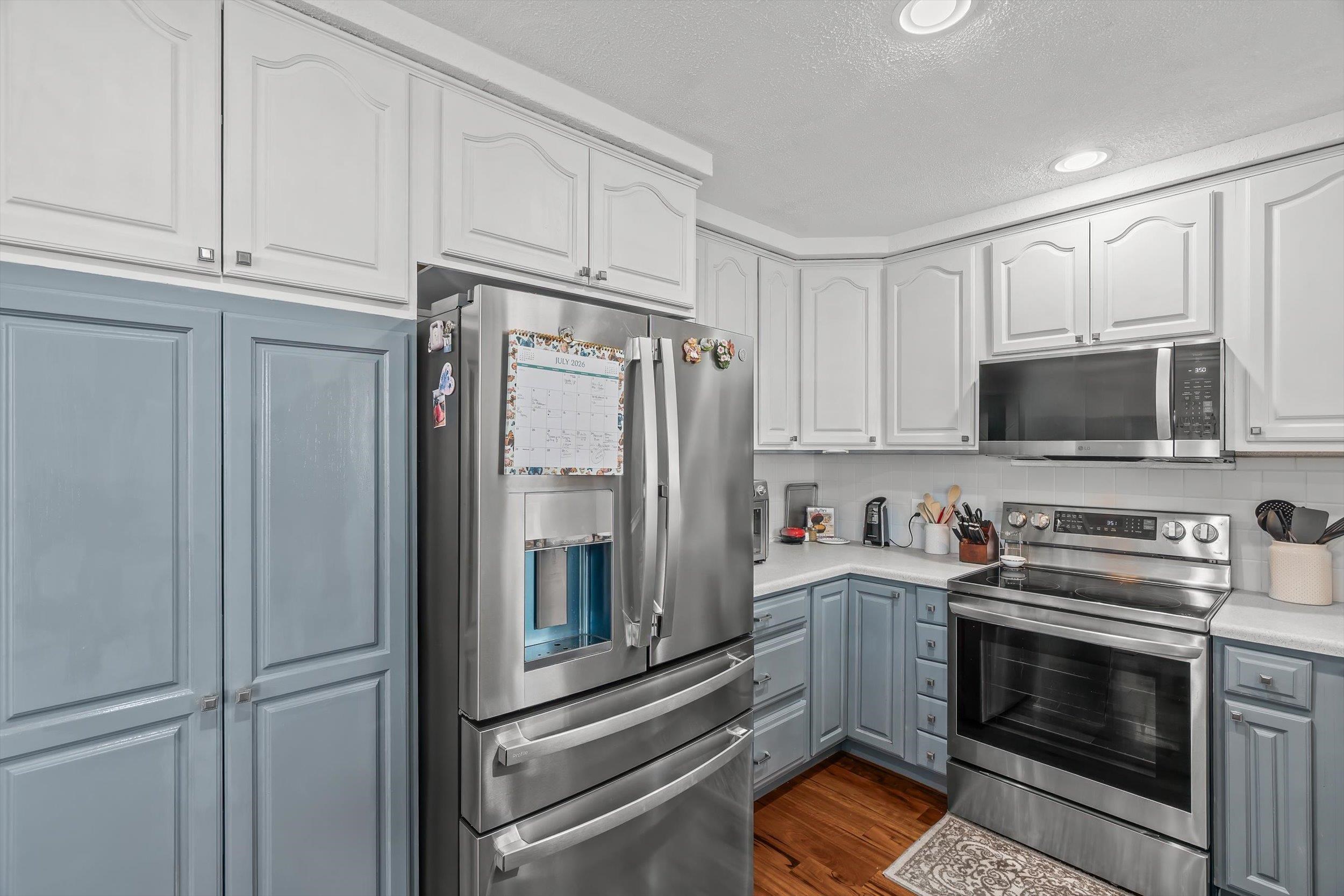 608 1/2 Wagon Way Property Photo 13