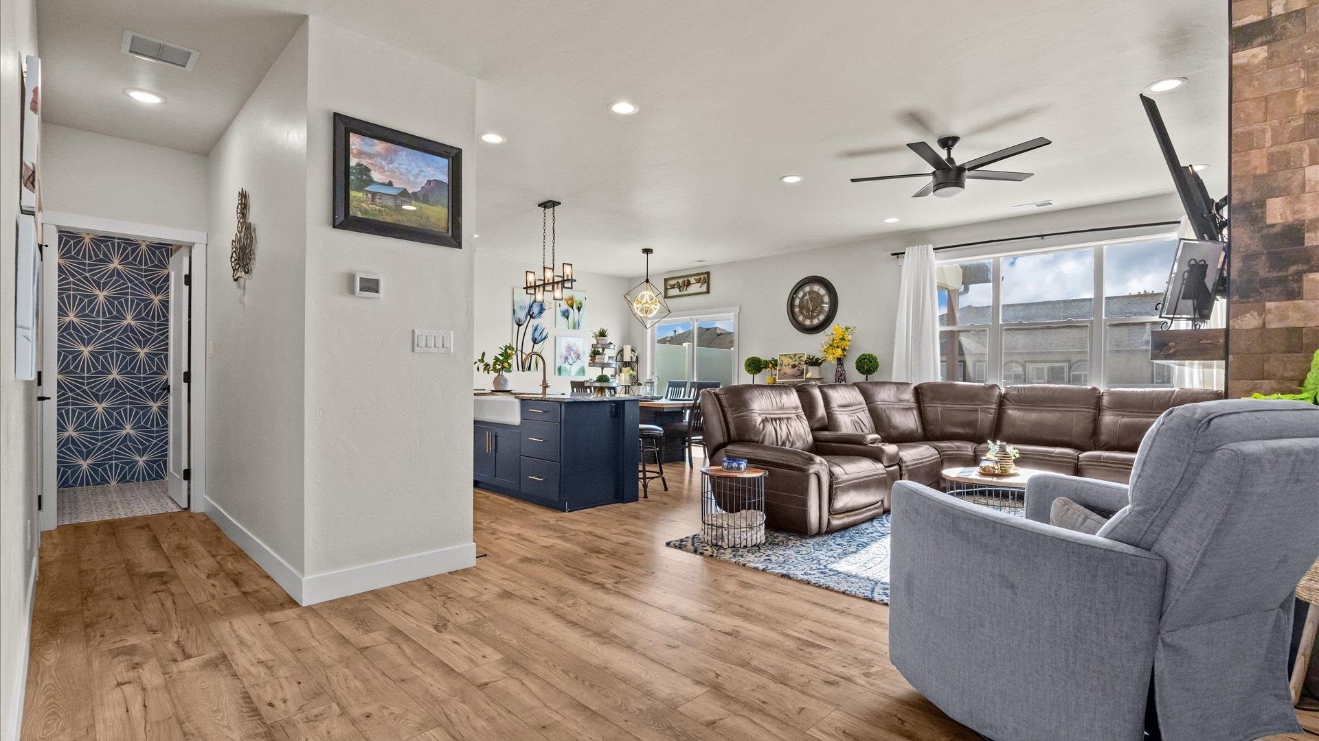 681 28 Road Property Photo 9