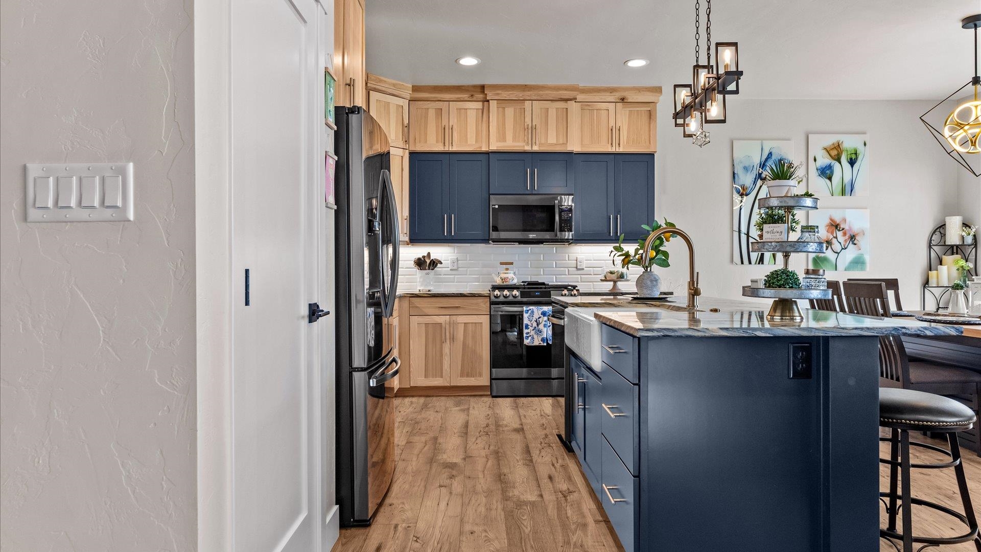 681 28 Road Property Photo 11