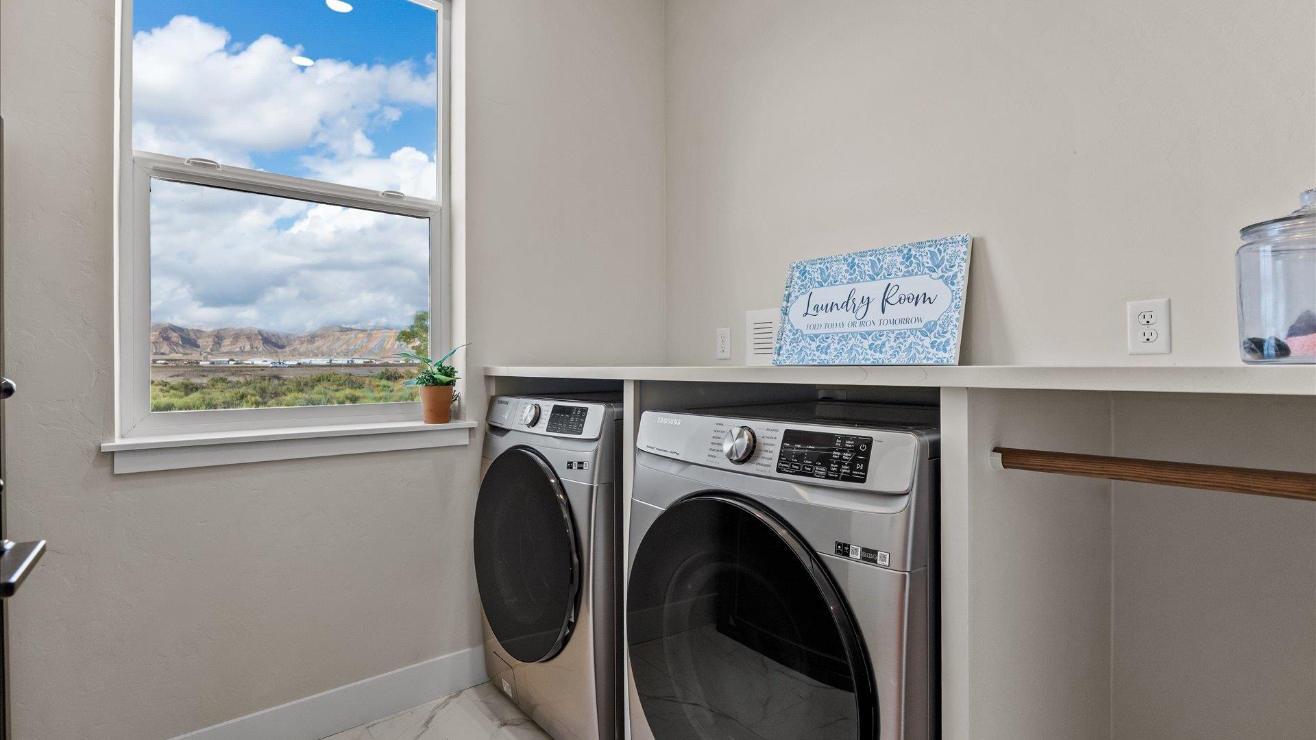 681 28 Road Property Photo 27