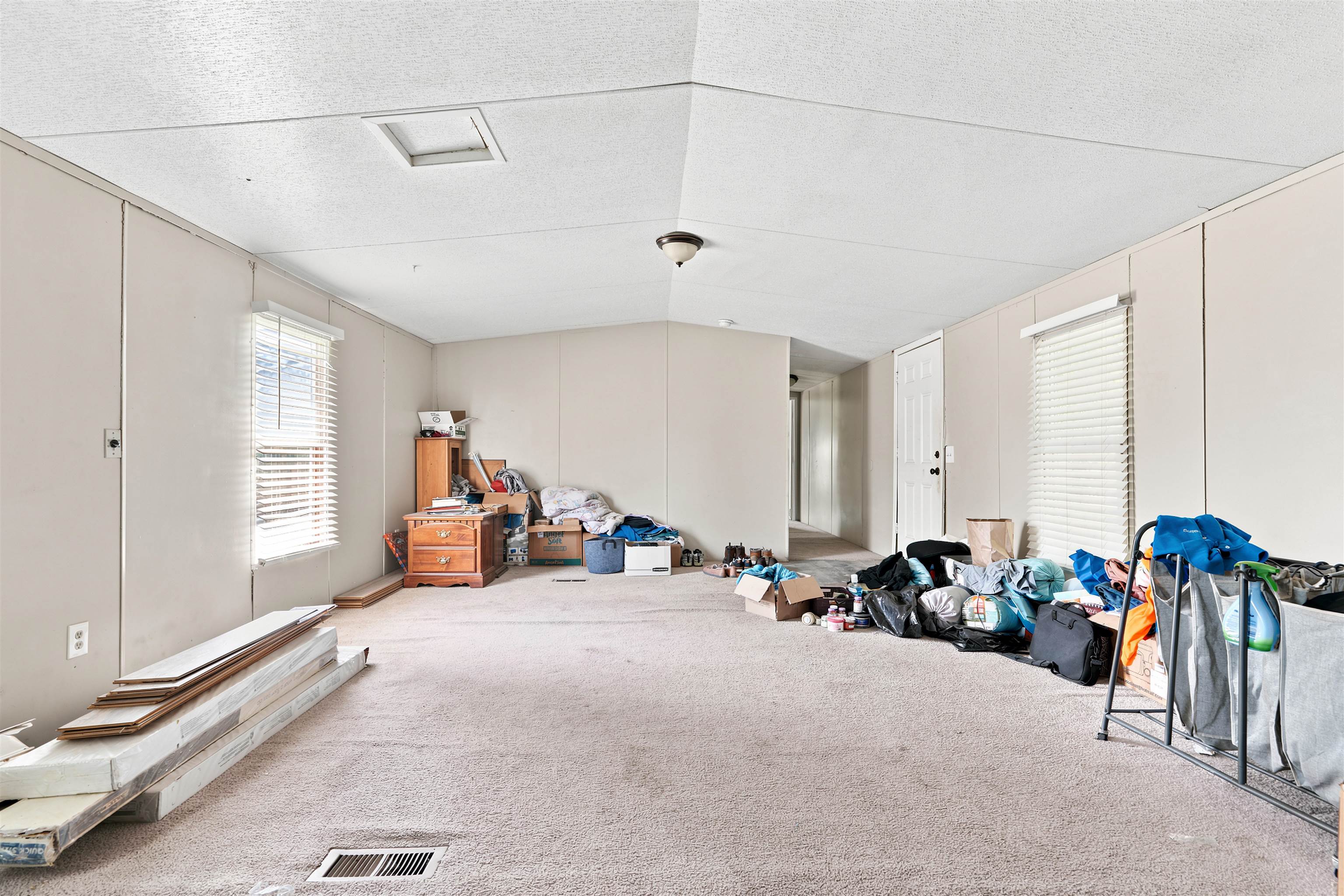 296 32 1/2 Road Property Photo 5