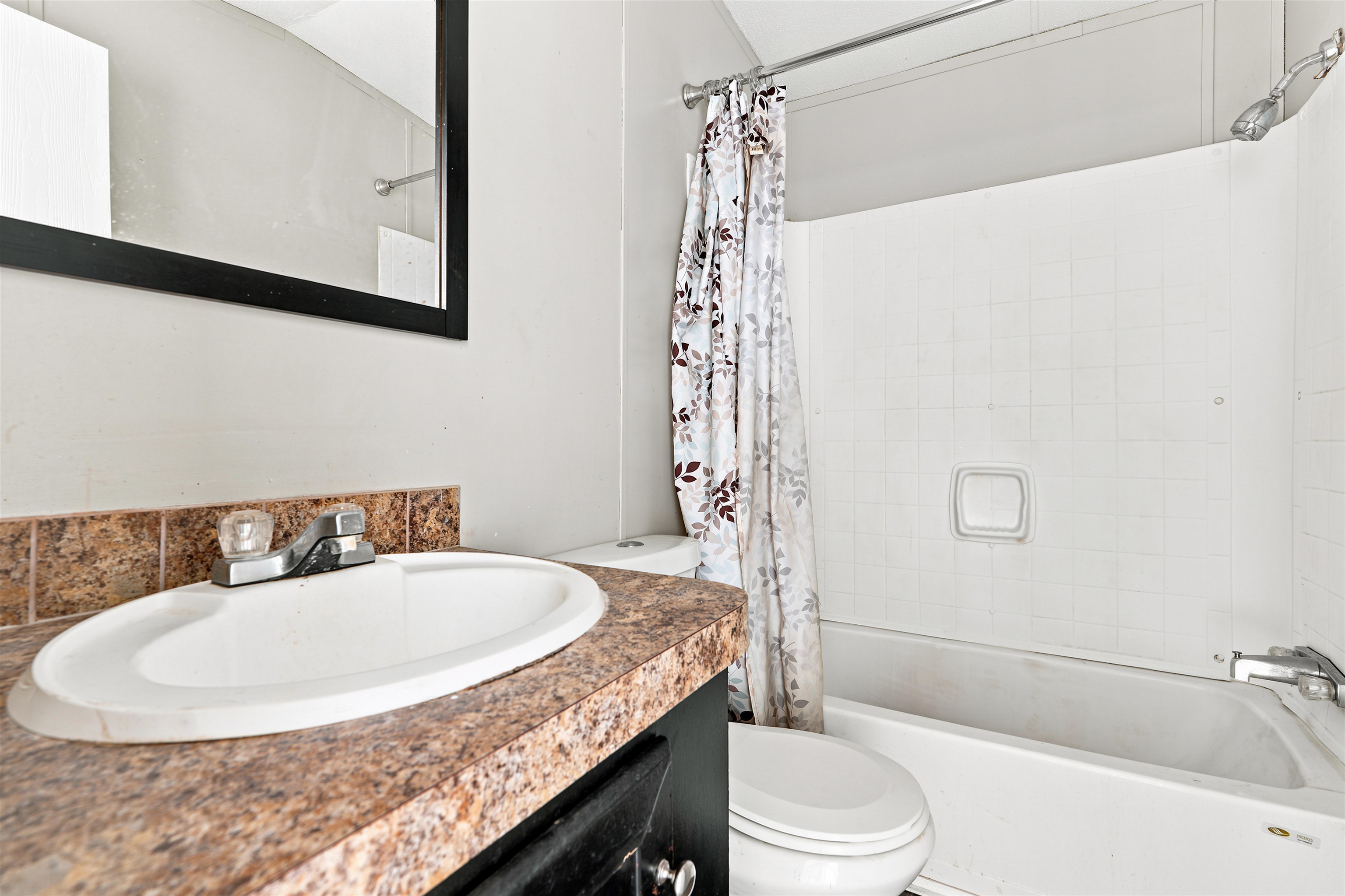 296 32 1/2 Road Property Photo 11