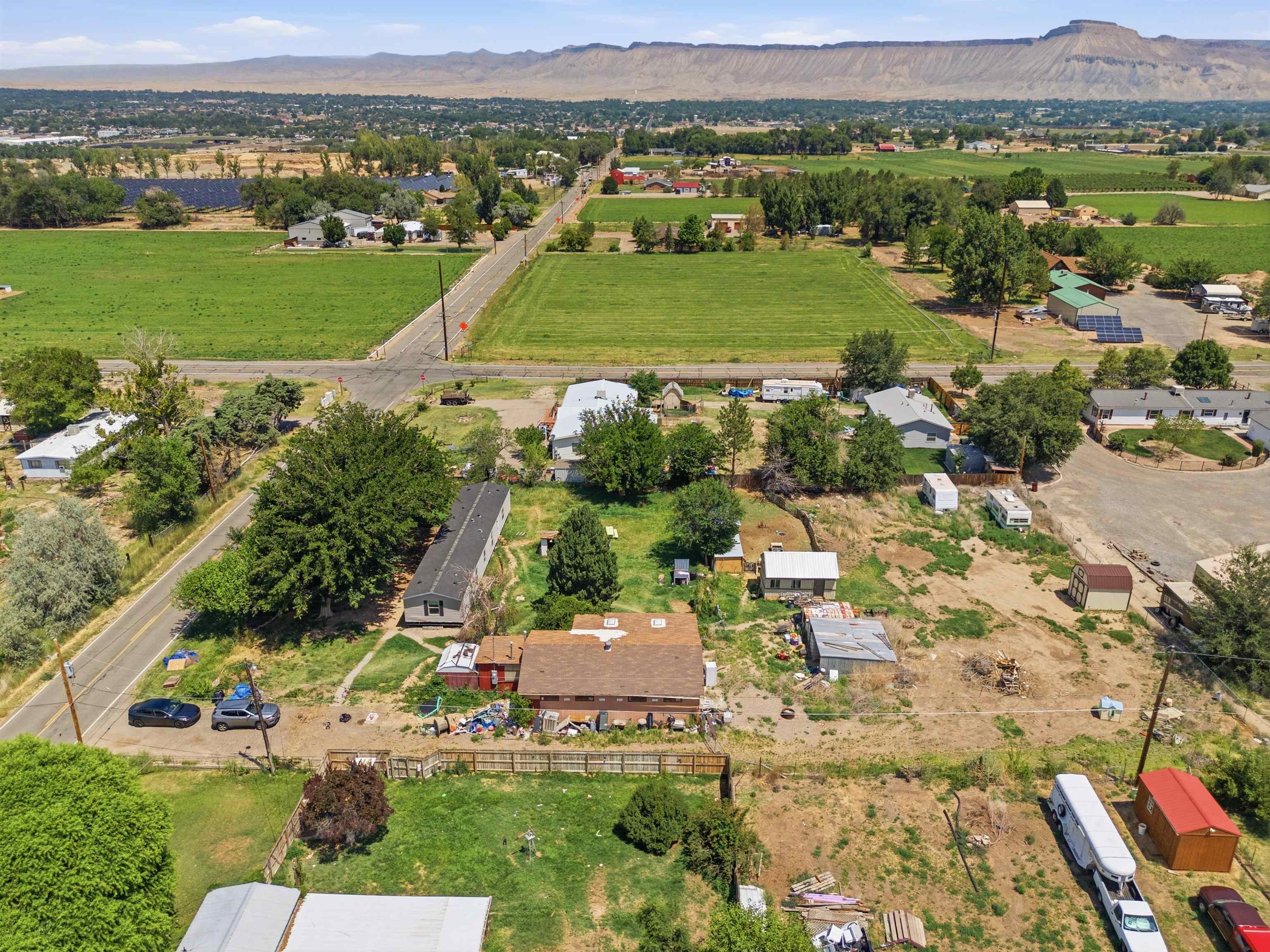 296 32 1/2 Road Property Photo 20