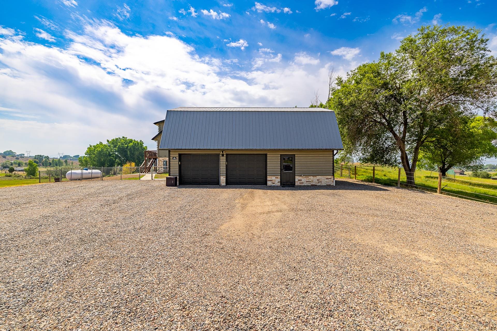 524 County Road 259 Property Photo 5