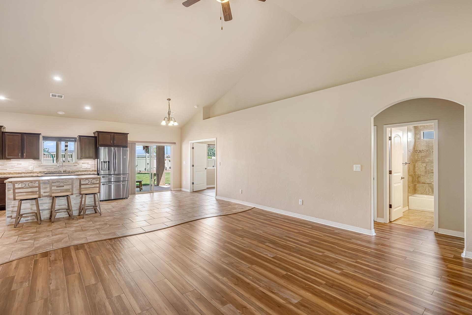 514 Lois Drive Property Photo 14