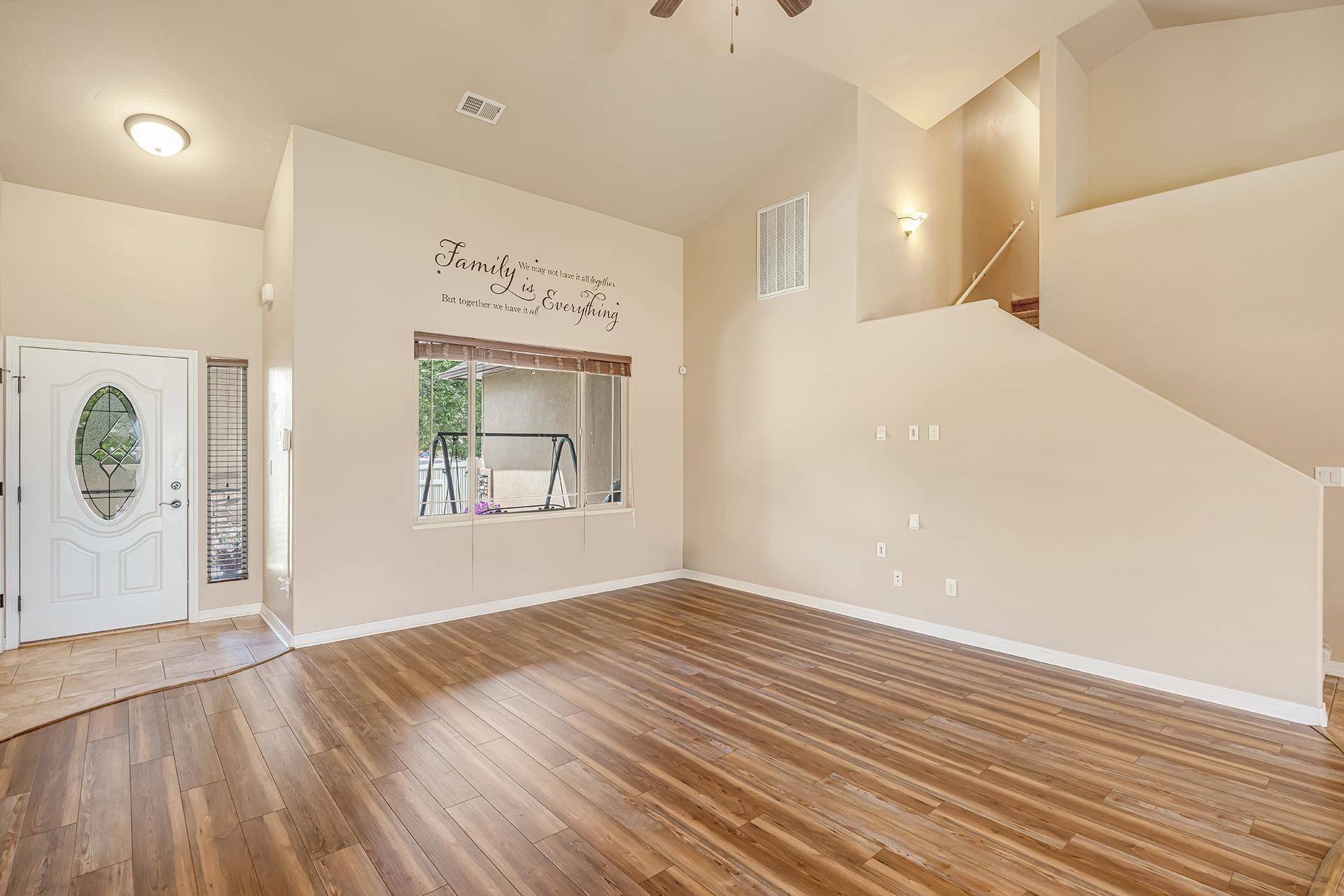 514 Lois Drive Property Photo 16