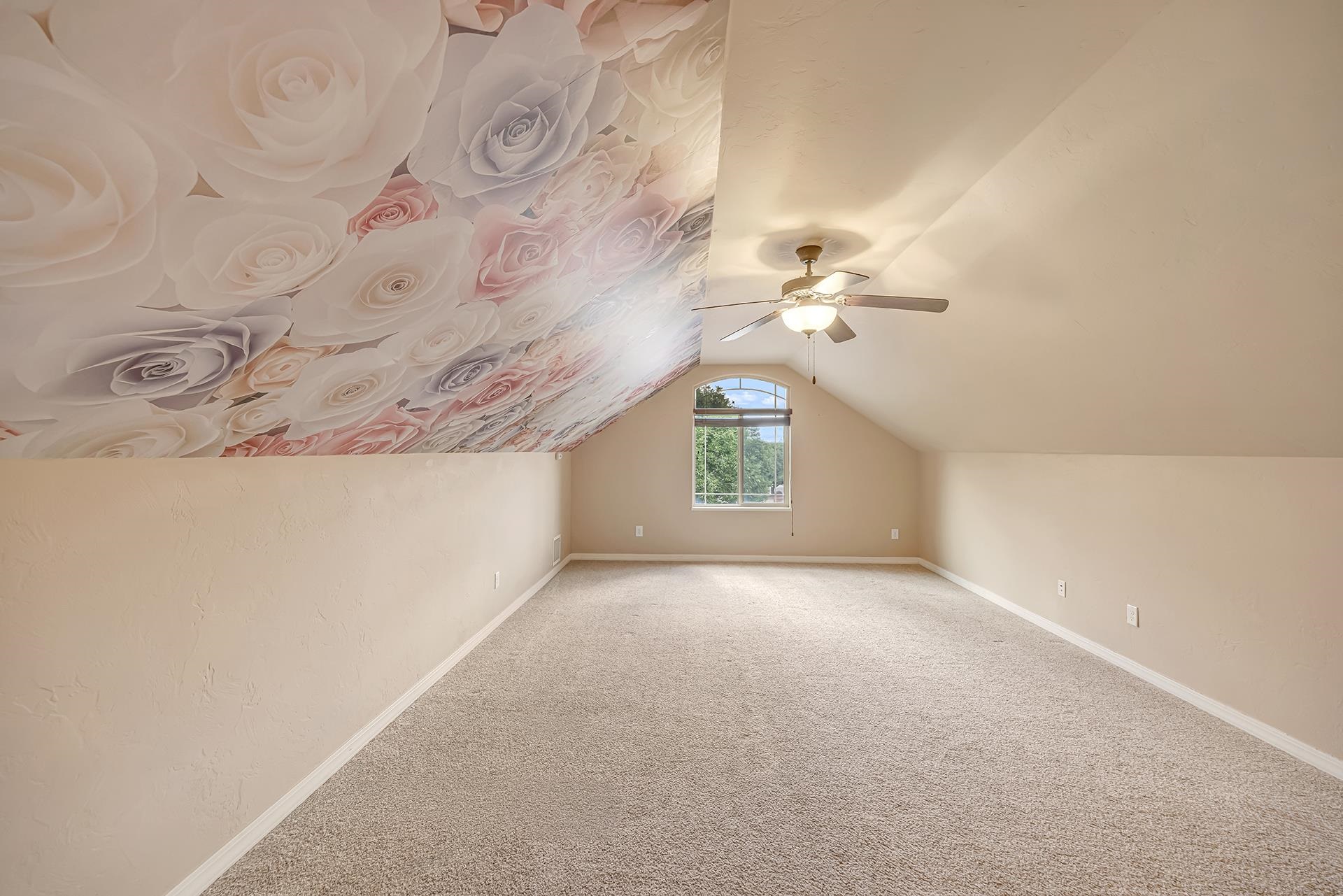 514 Lois Drive Property Photo 33