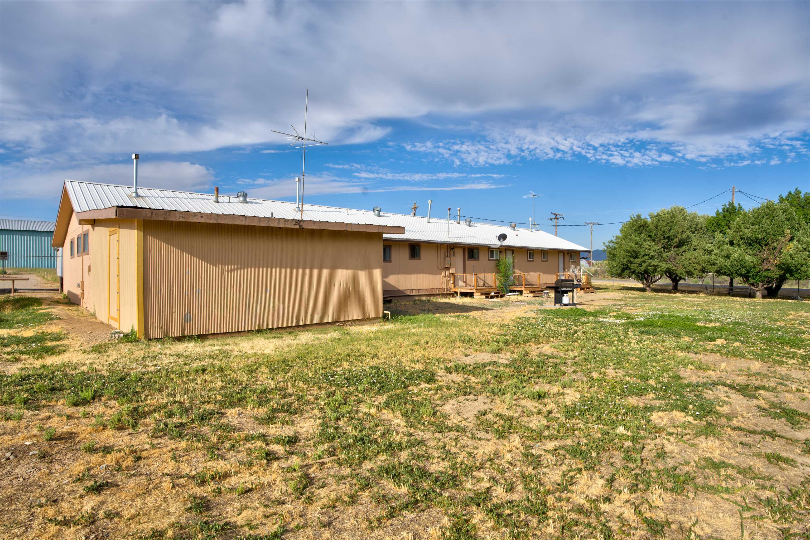 6572 24 Road Property Photo 13