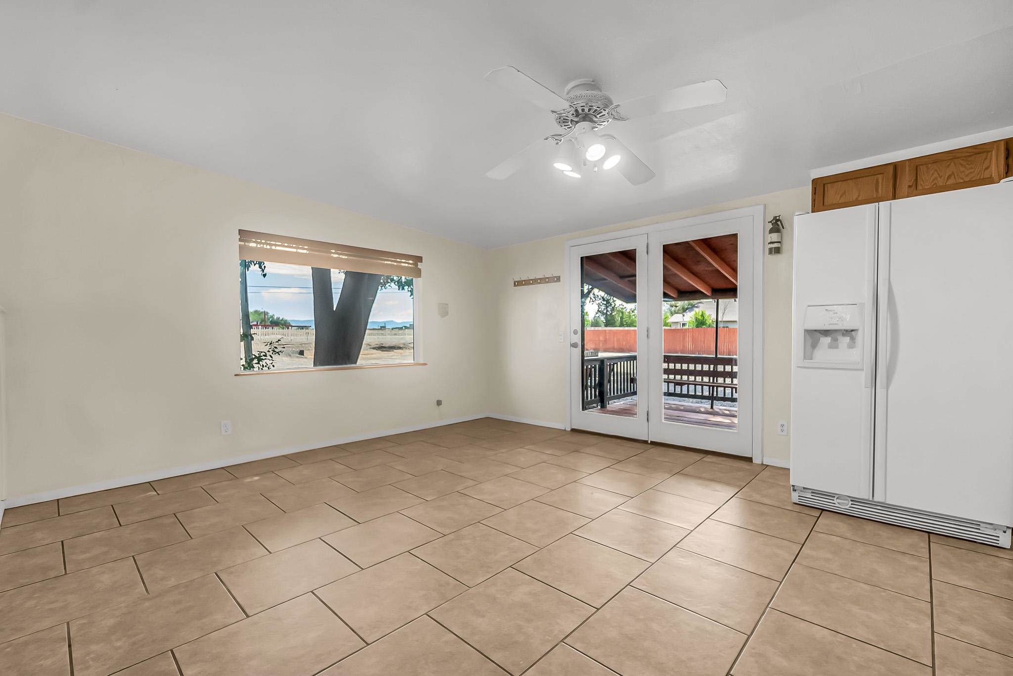 1008 Frontage Road Property Photo 7