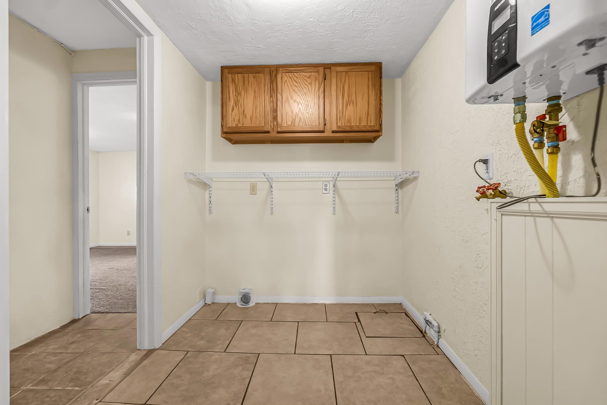1008 Frontage Road Property Photo 13