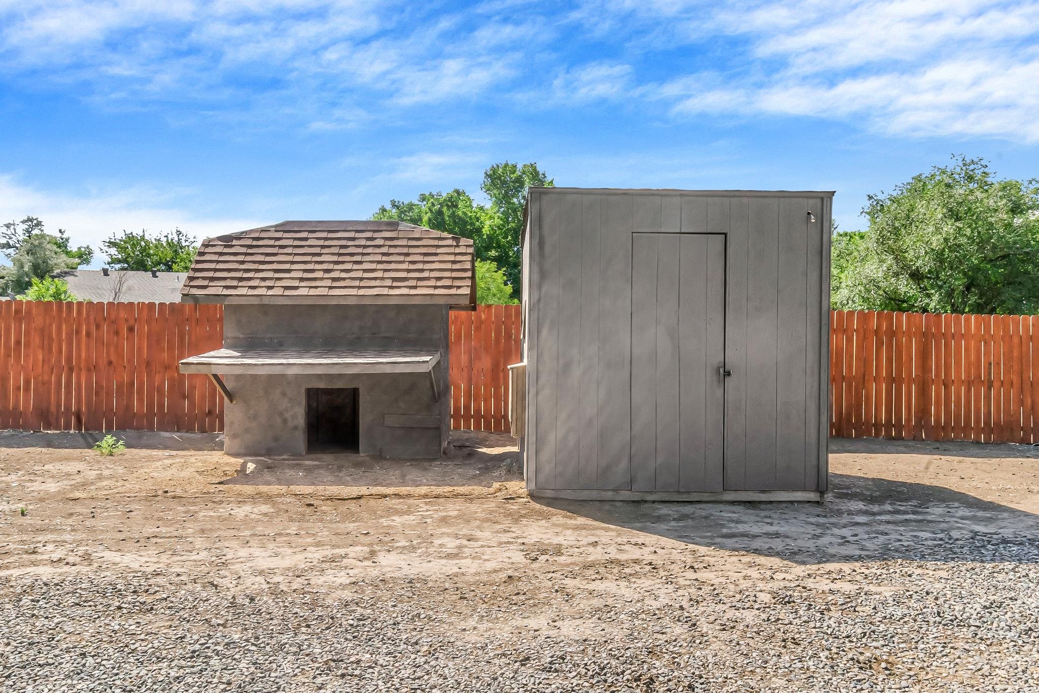 1008 Frontage Road Property Photo 21