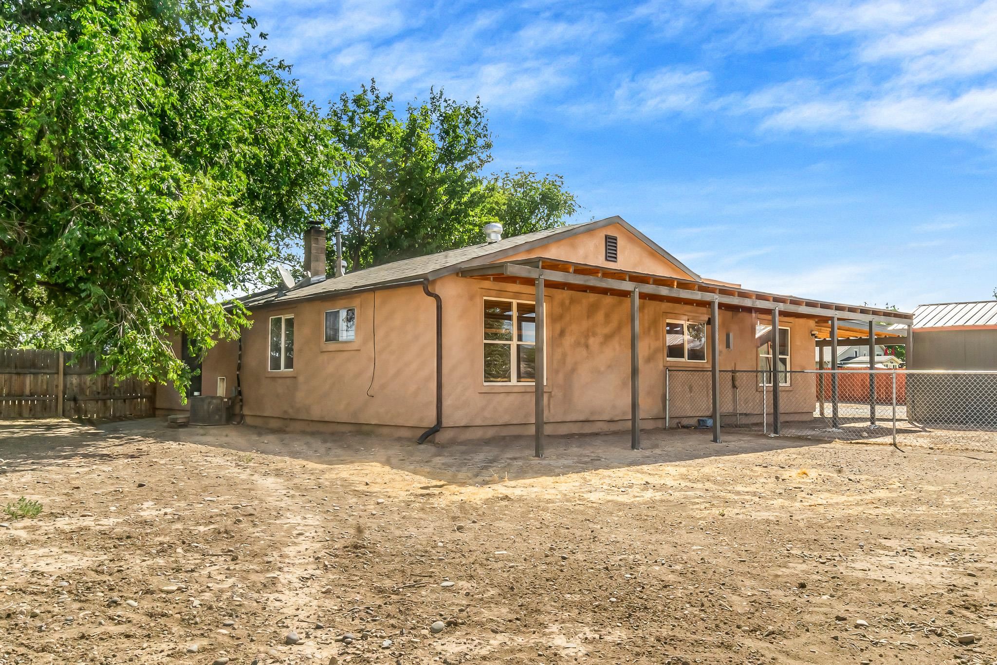 1008 Frontage Road Property Photo 22