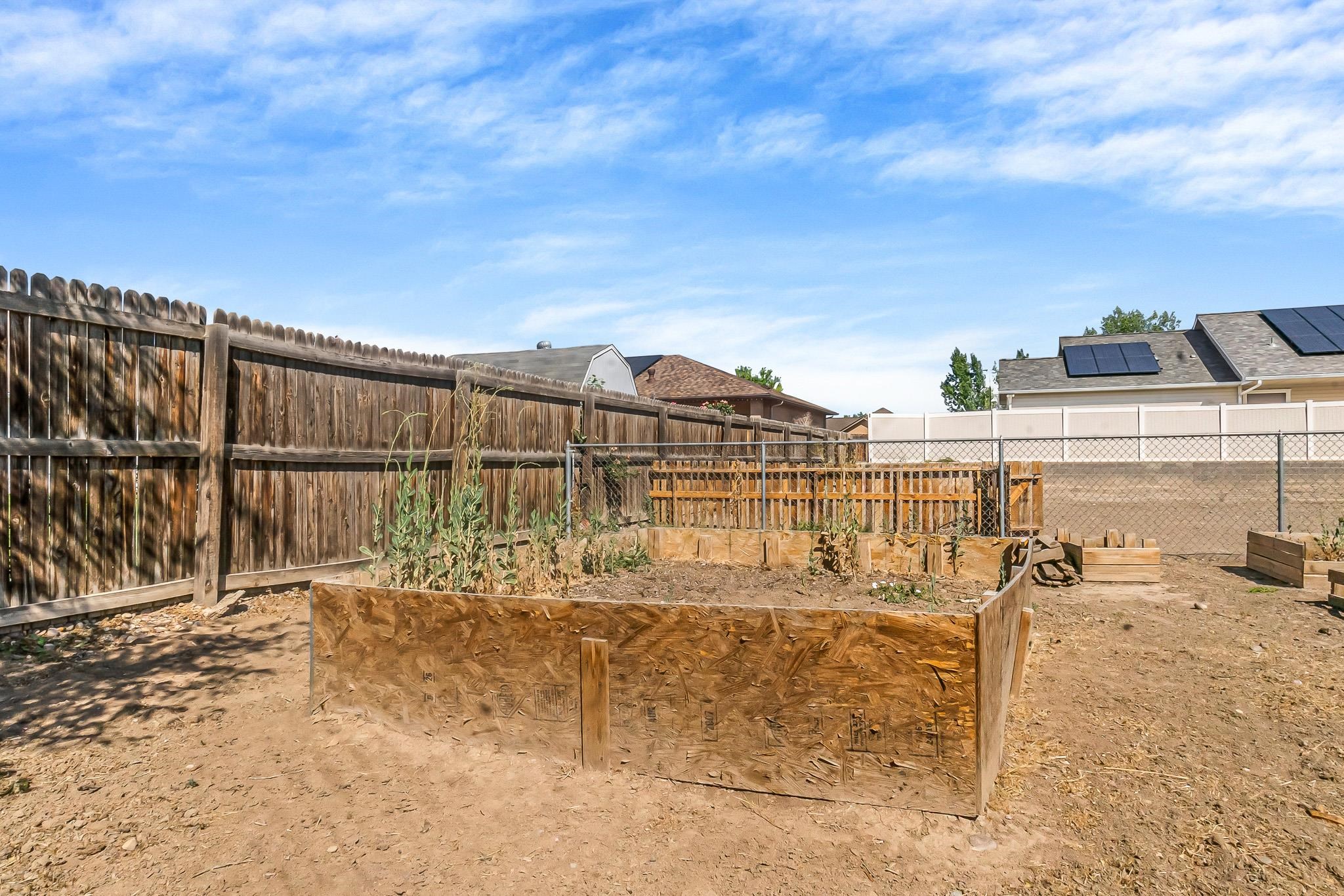 1008 Frontage Road Property Photo 25