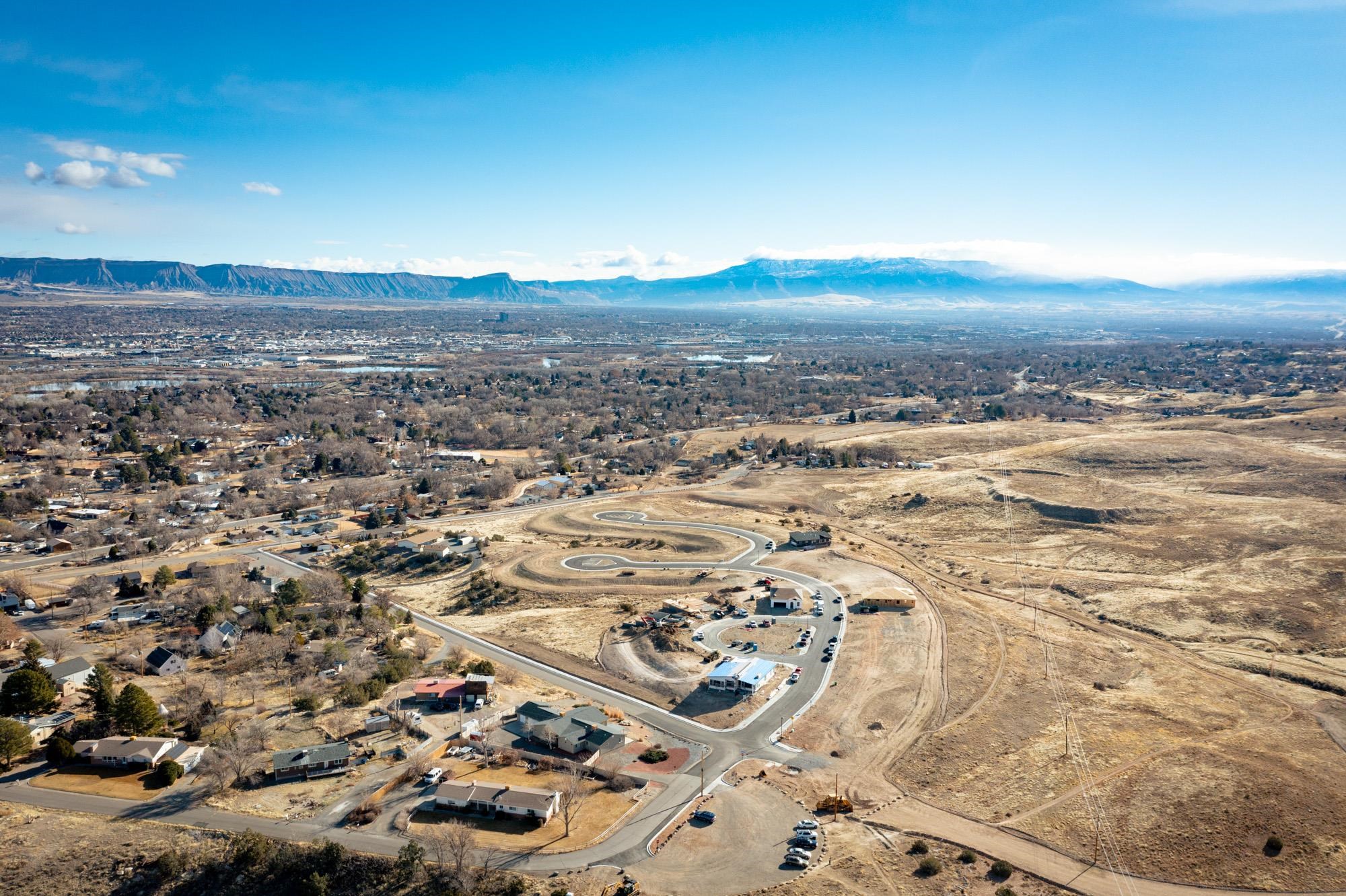 2260 Pyramid Peak Loop Property Photo 42