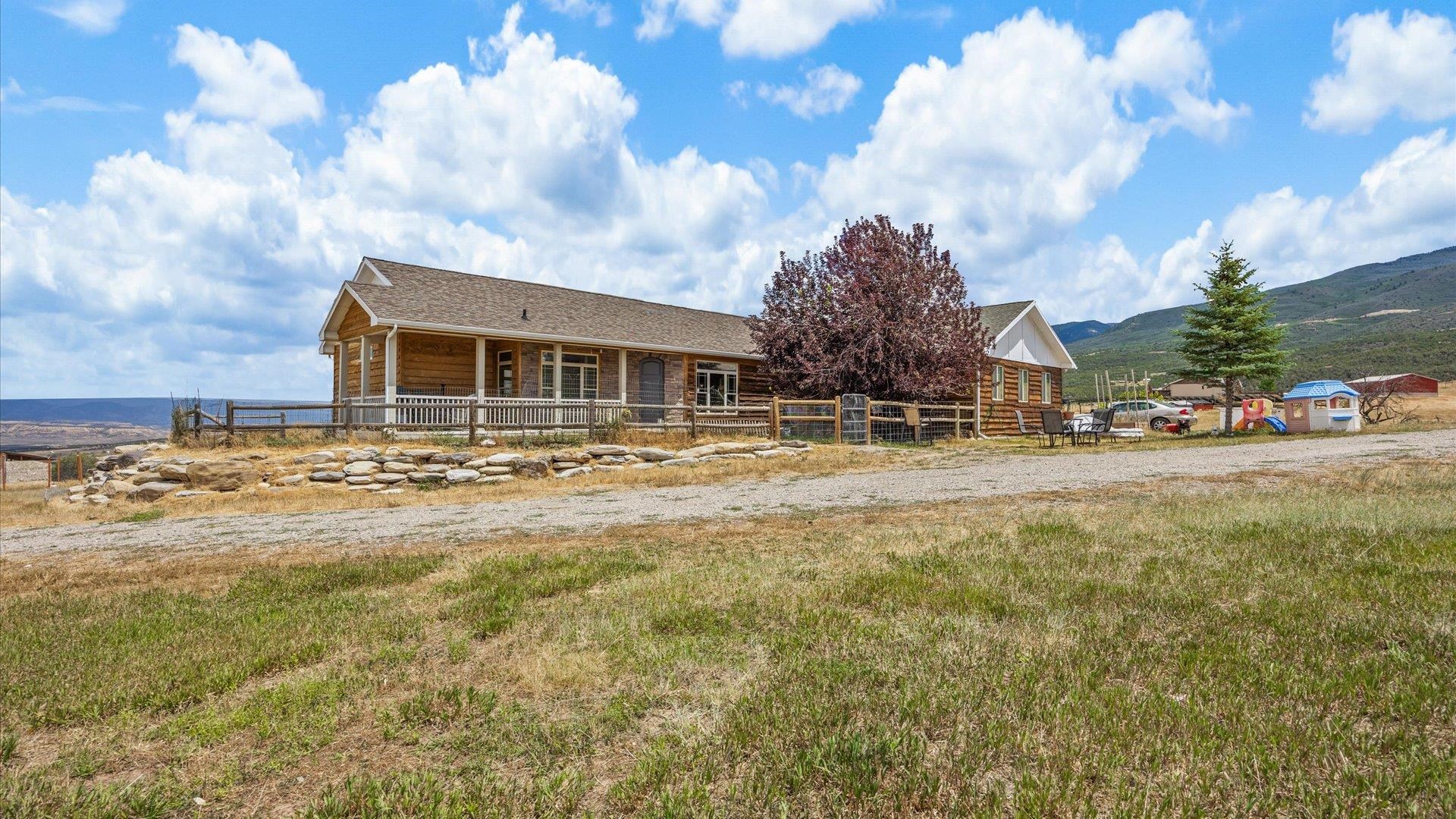 700 County Road 355 Property Photo 3