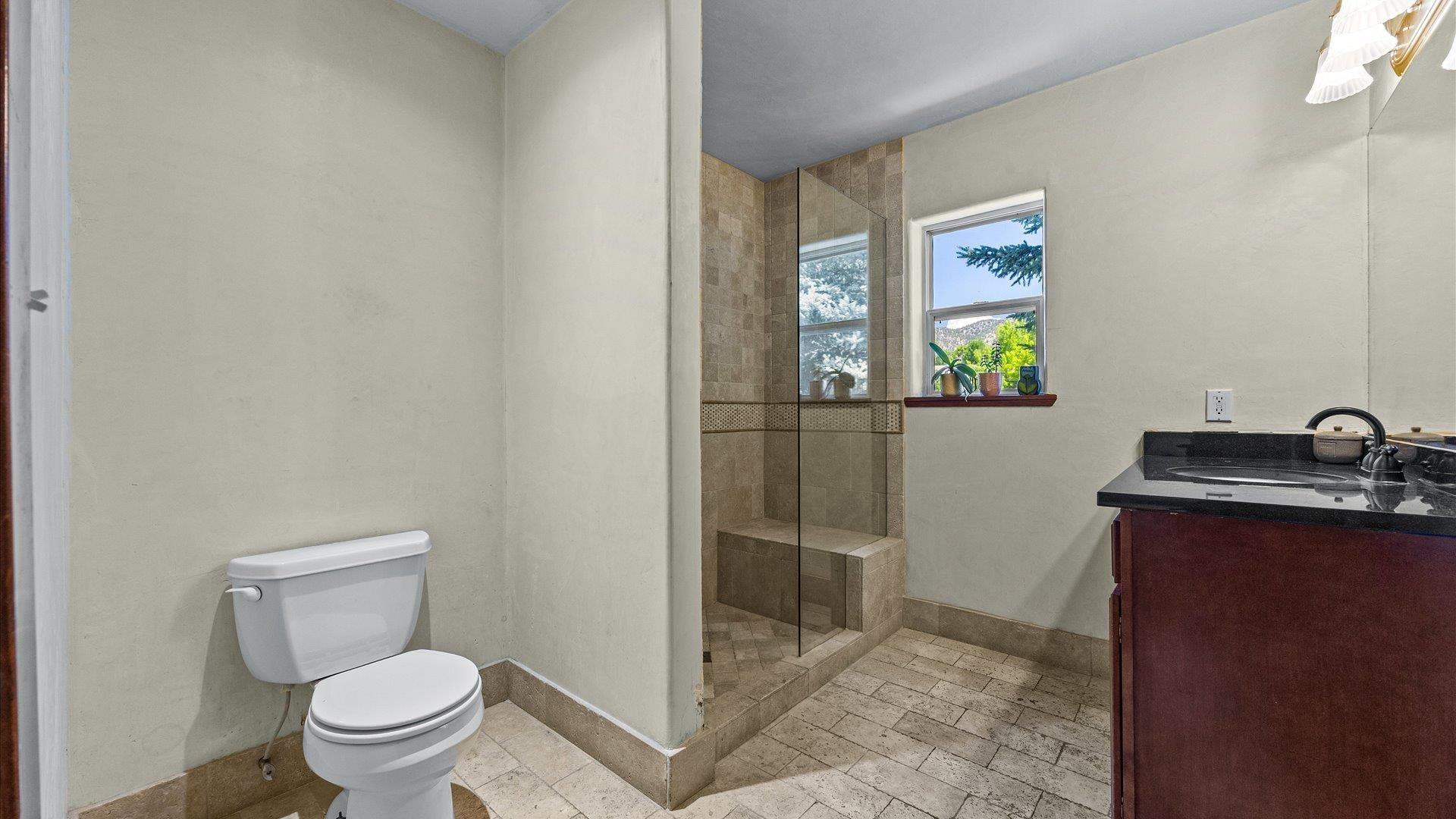 390 Jenny Place Property Photo 30