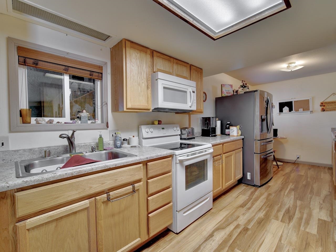 2295 I 1/4 Road Property Photo 7