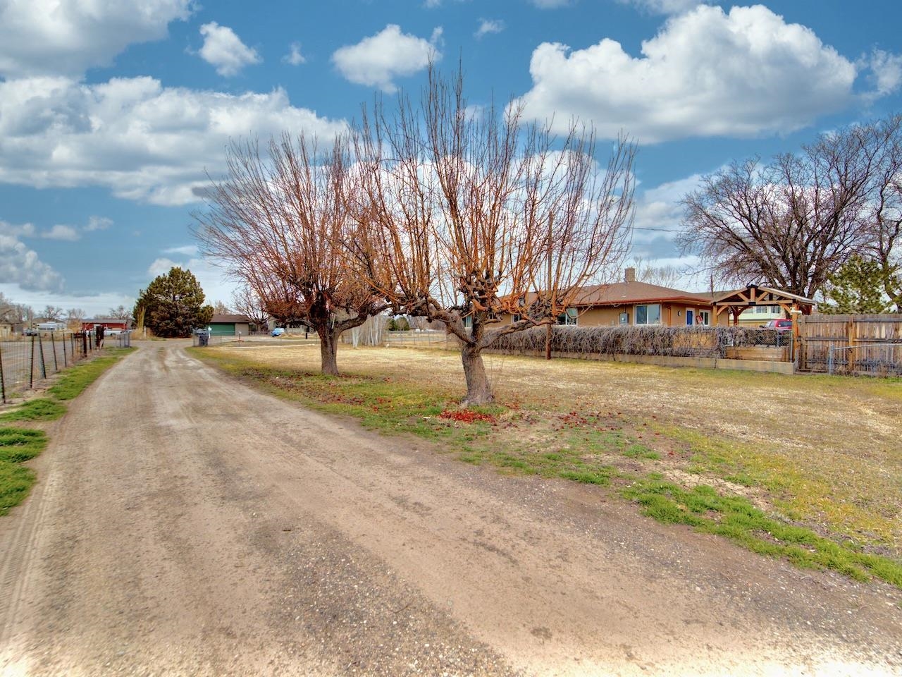 2295 I 1/4 Road Property Photo 14