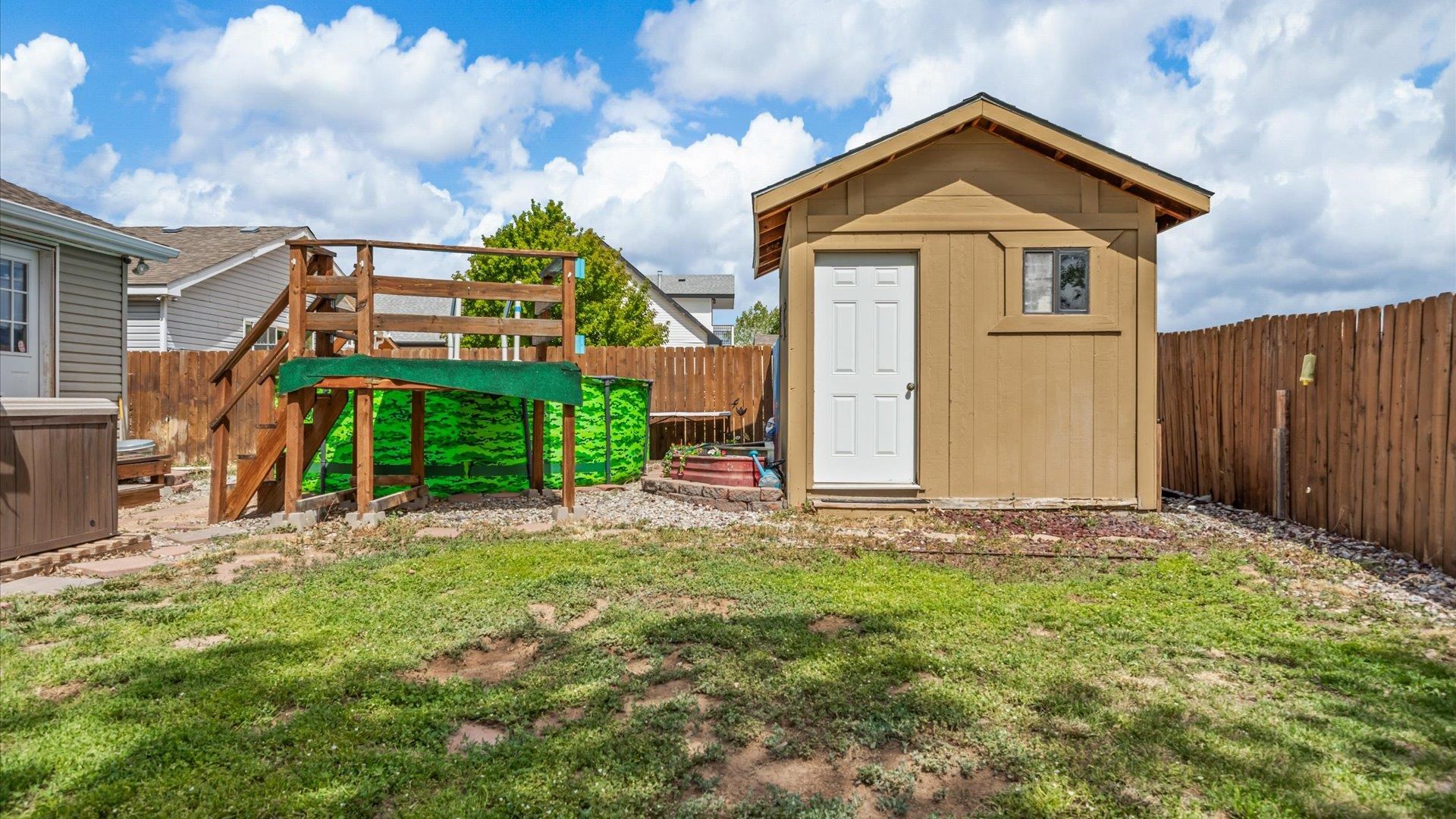 2443 Pioneer Way Property Photo 27
